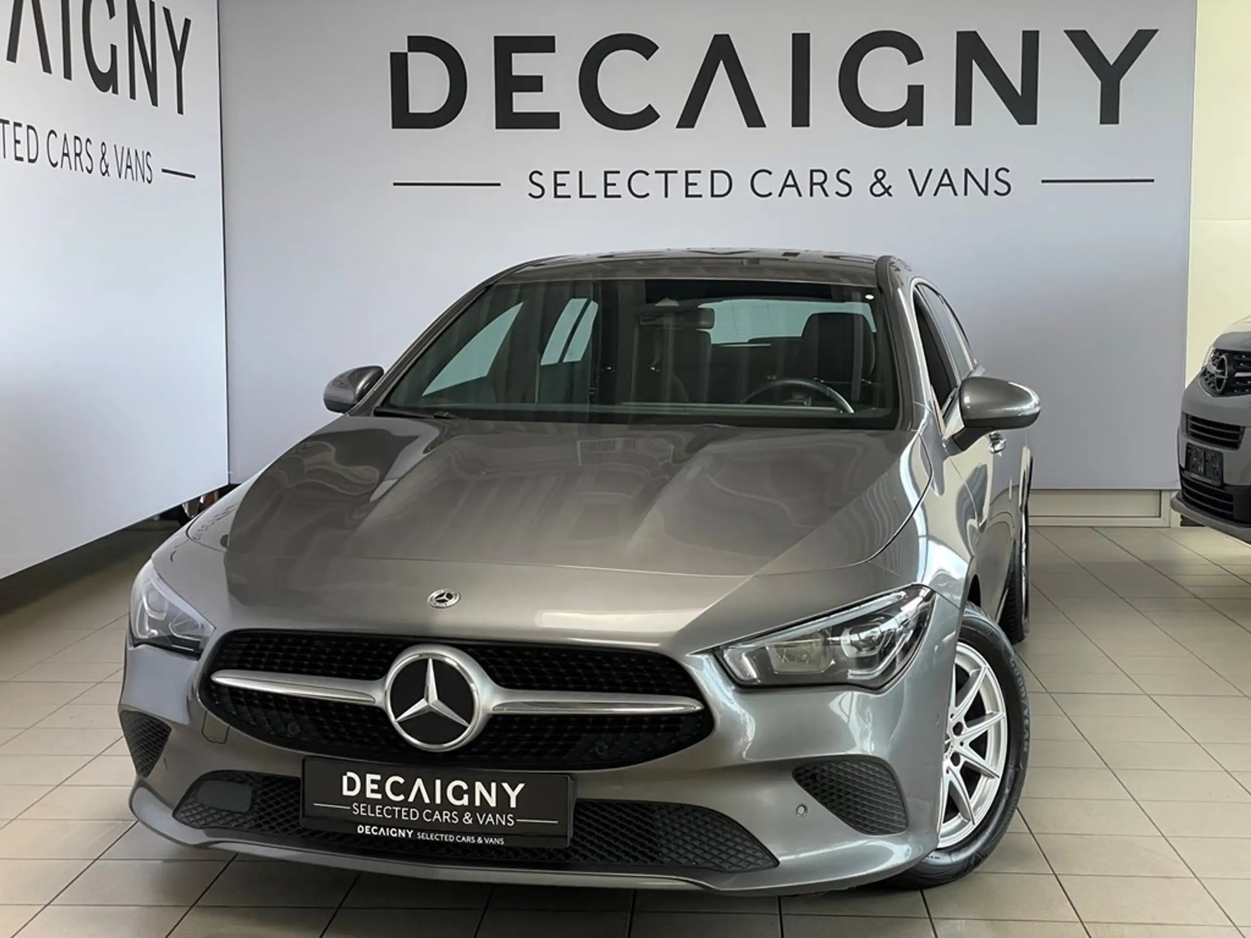 Mercedes-Benz CLA 180 2021