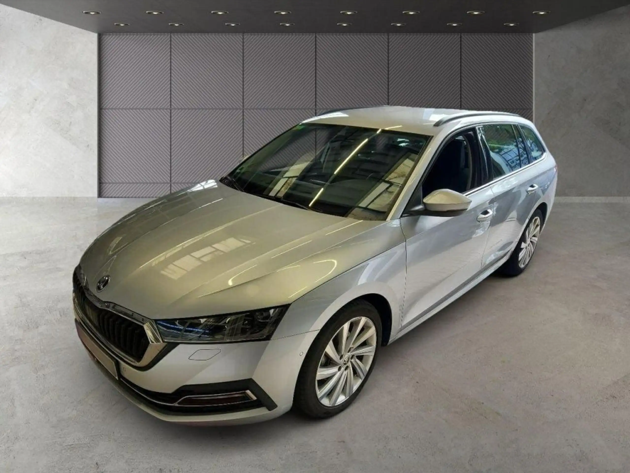 Skoda - Octavia