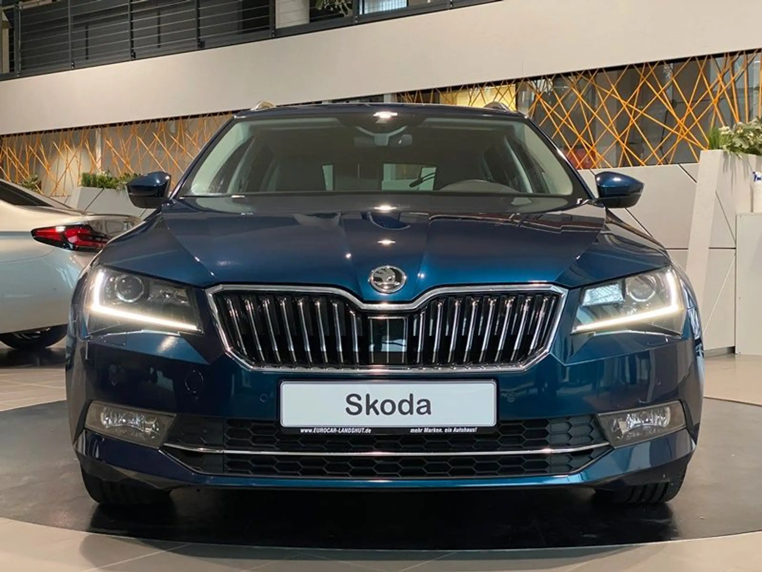 Skoda - Superb