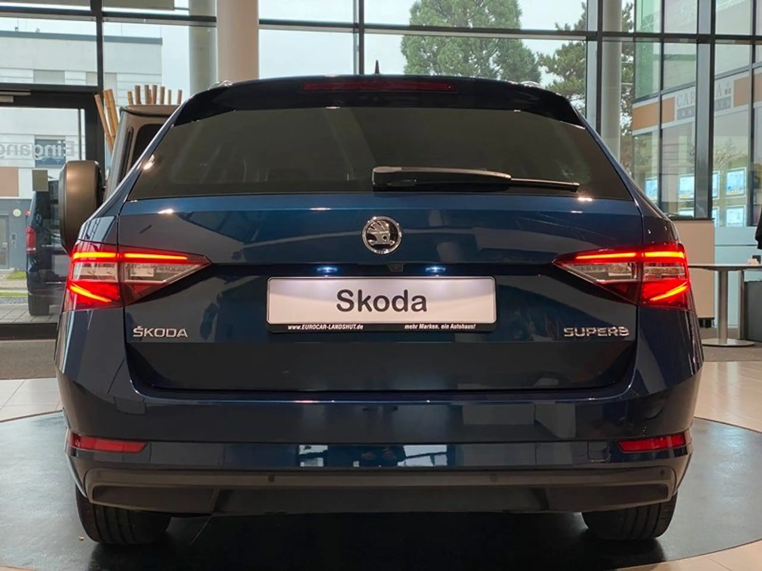 Skoda - Superb