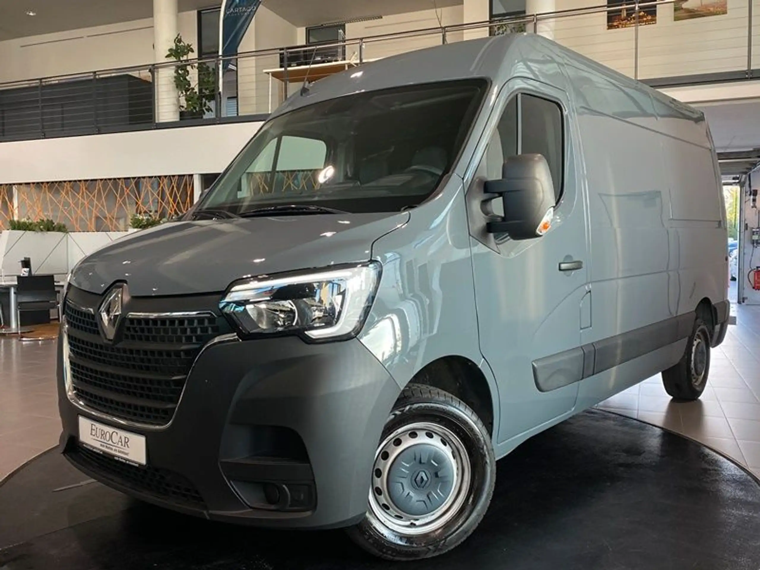 Renault - Master