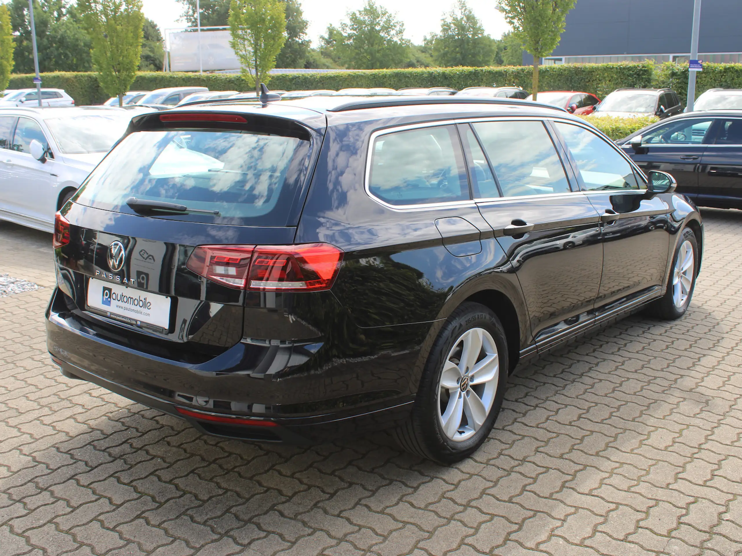 Volkswagen - Passat Variant