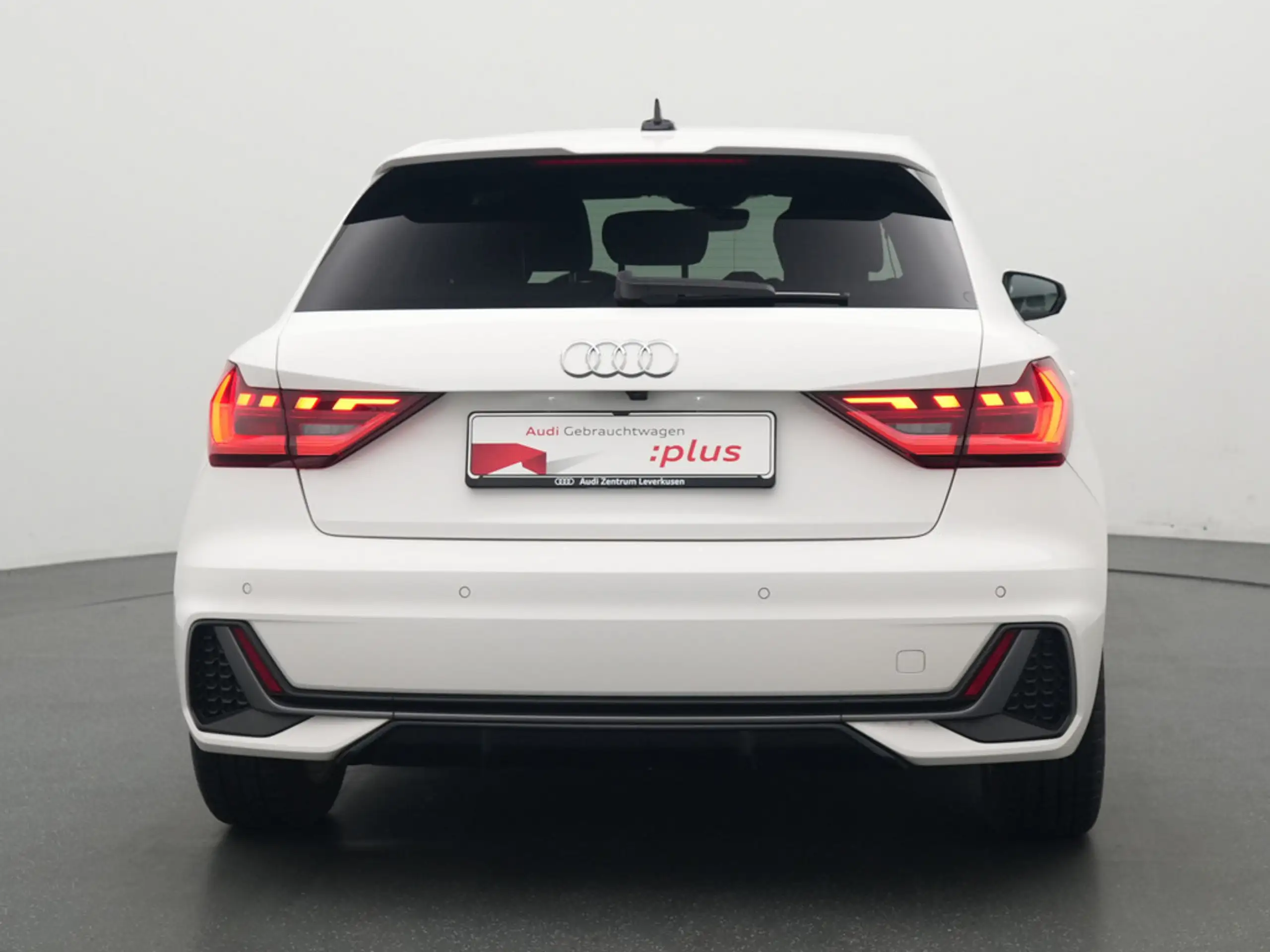 Audi - A1