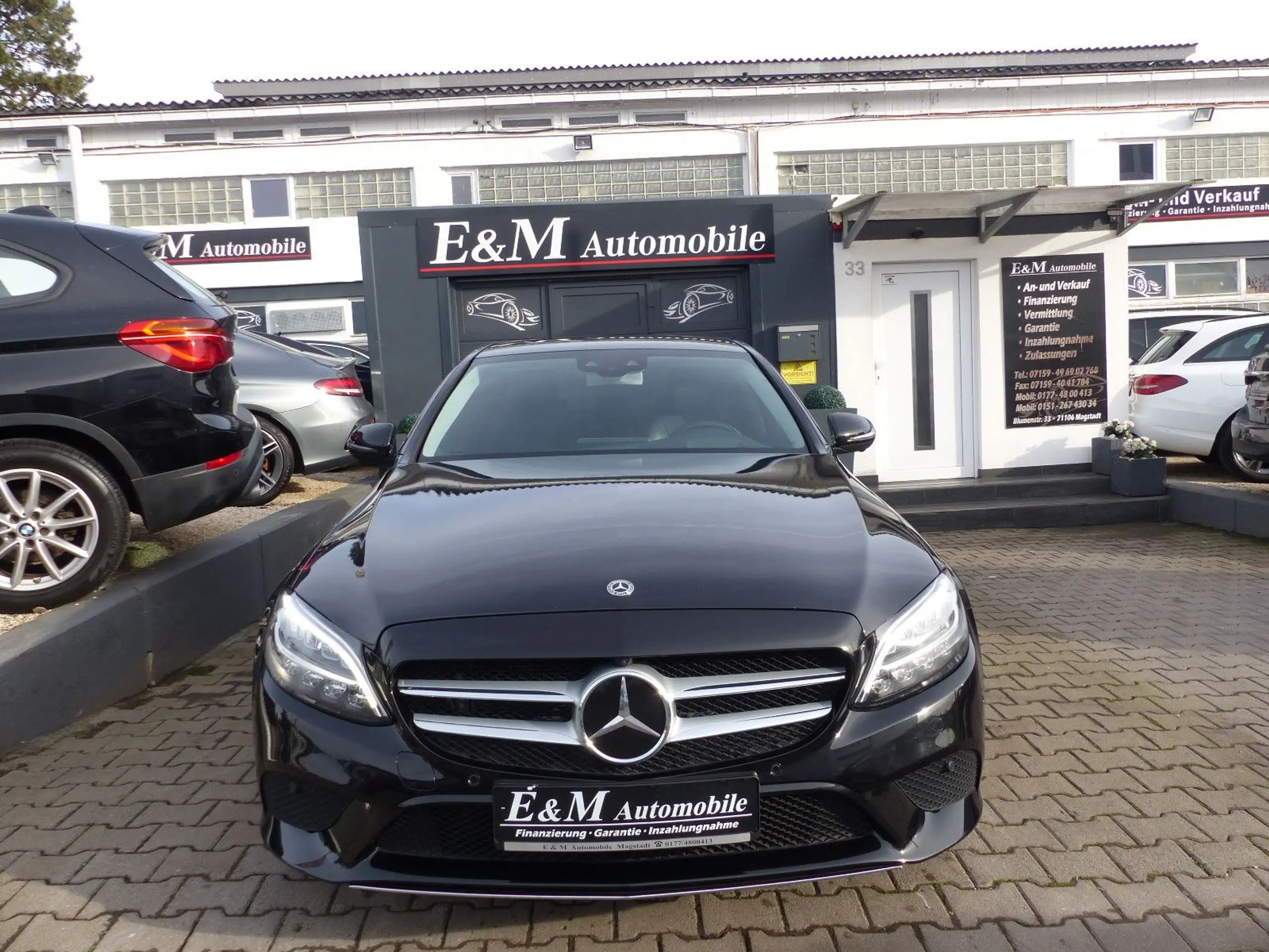 Mercedes-Benz - C 220