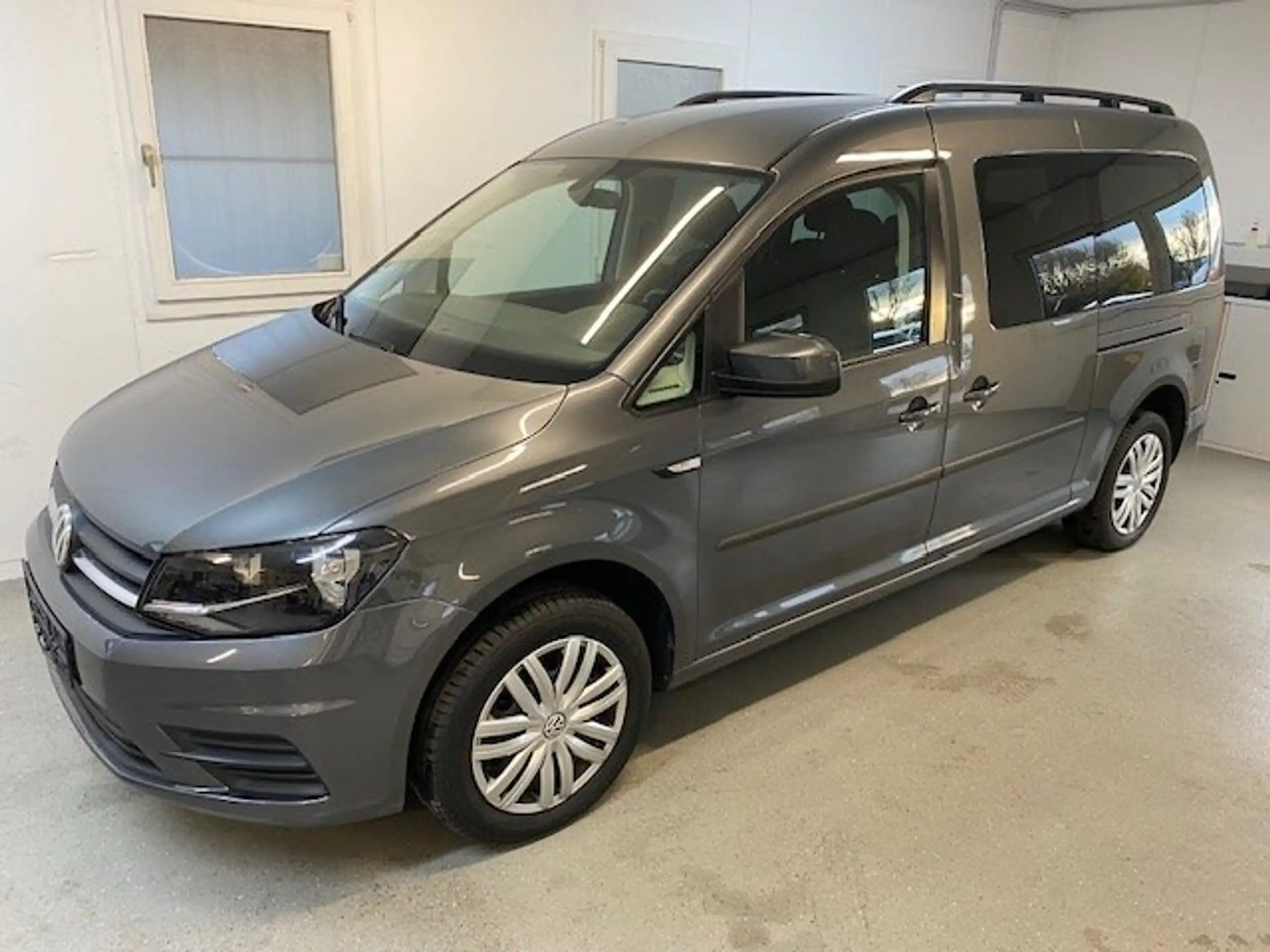 Volkswagen - Caddy