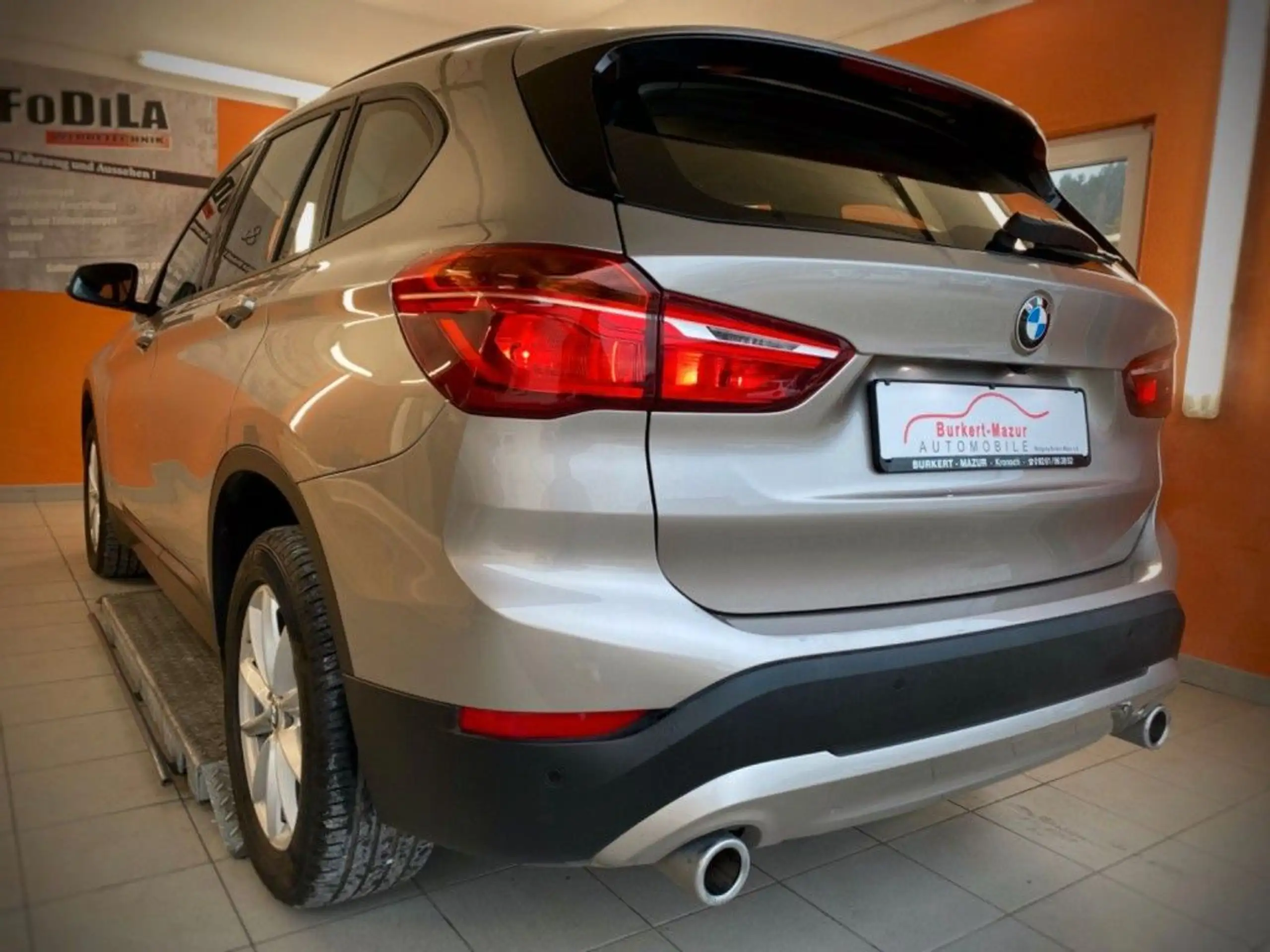 BMW - X1