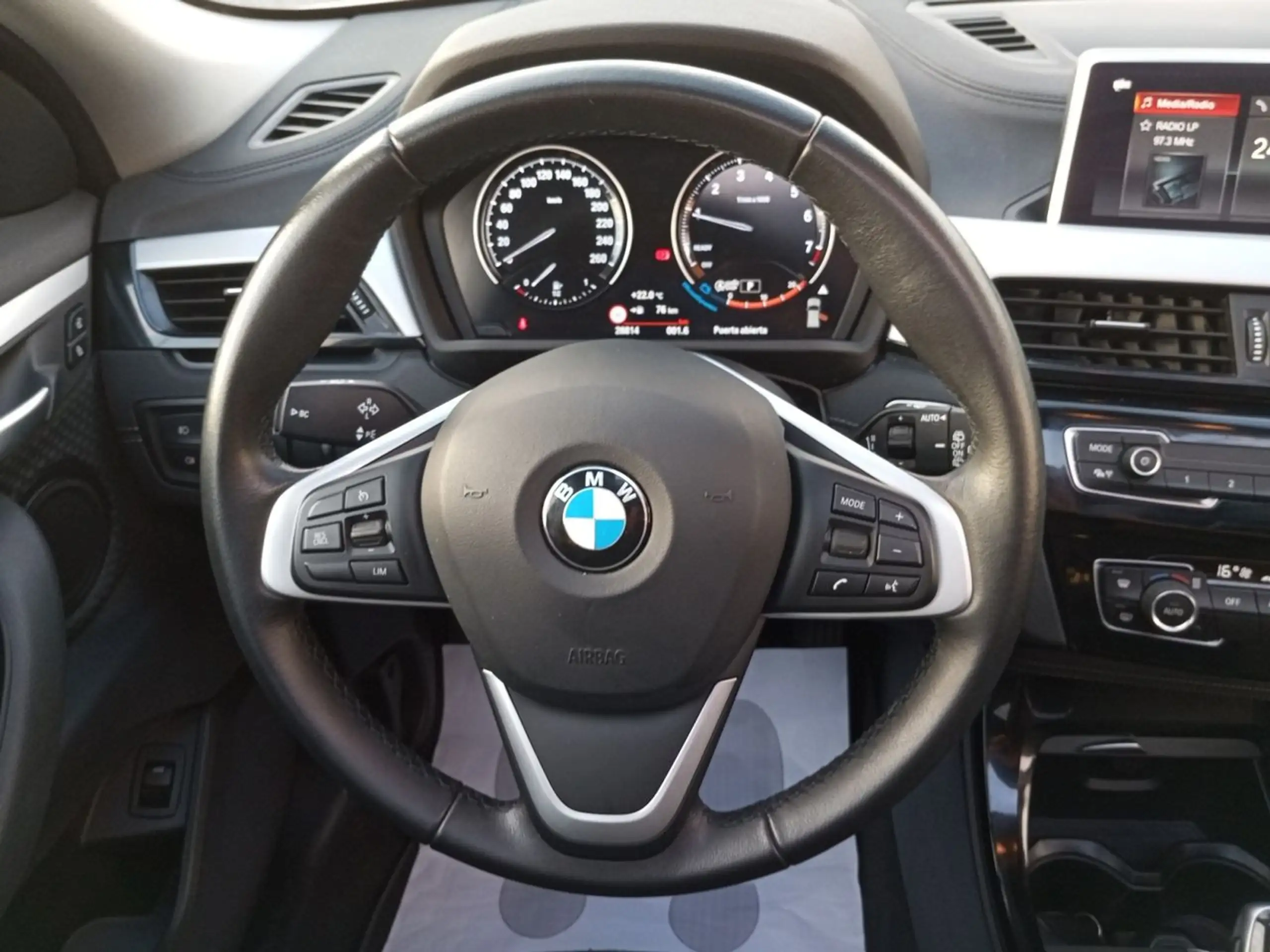 BMW - X2