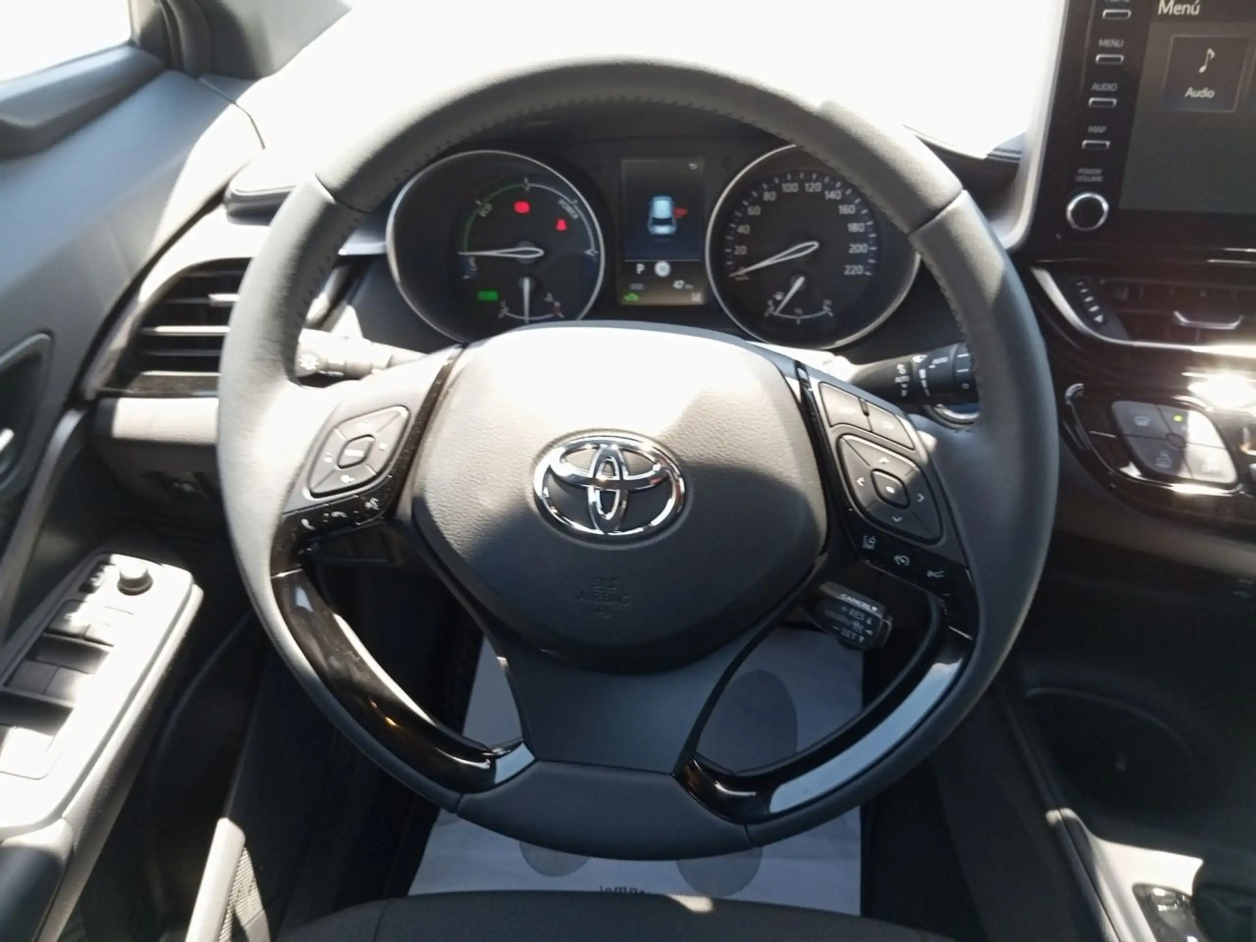 Toyota - C-HR