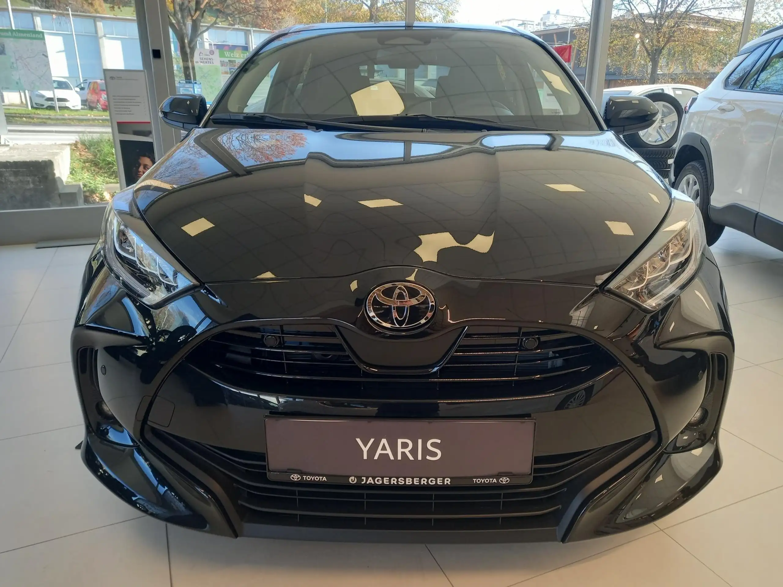 Toyota - Yaris