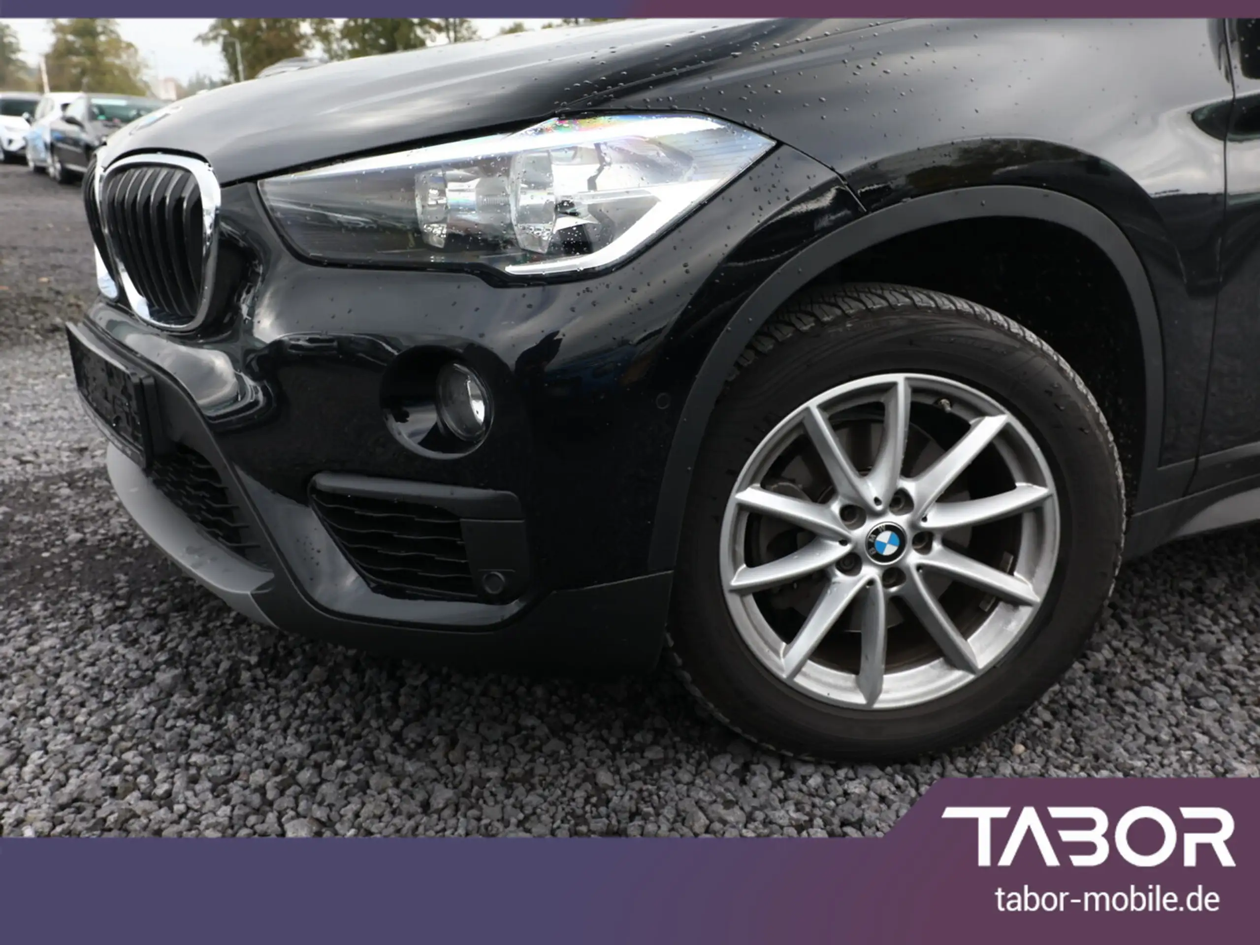 BMW - X1