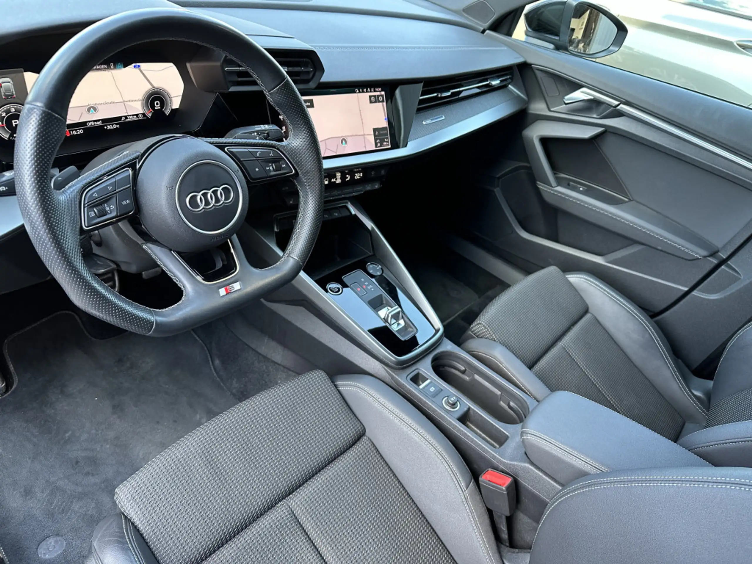 Audi - A3