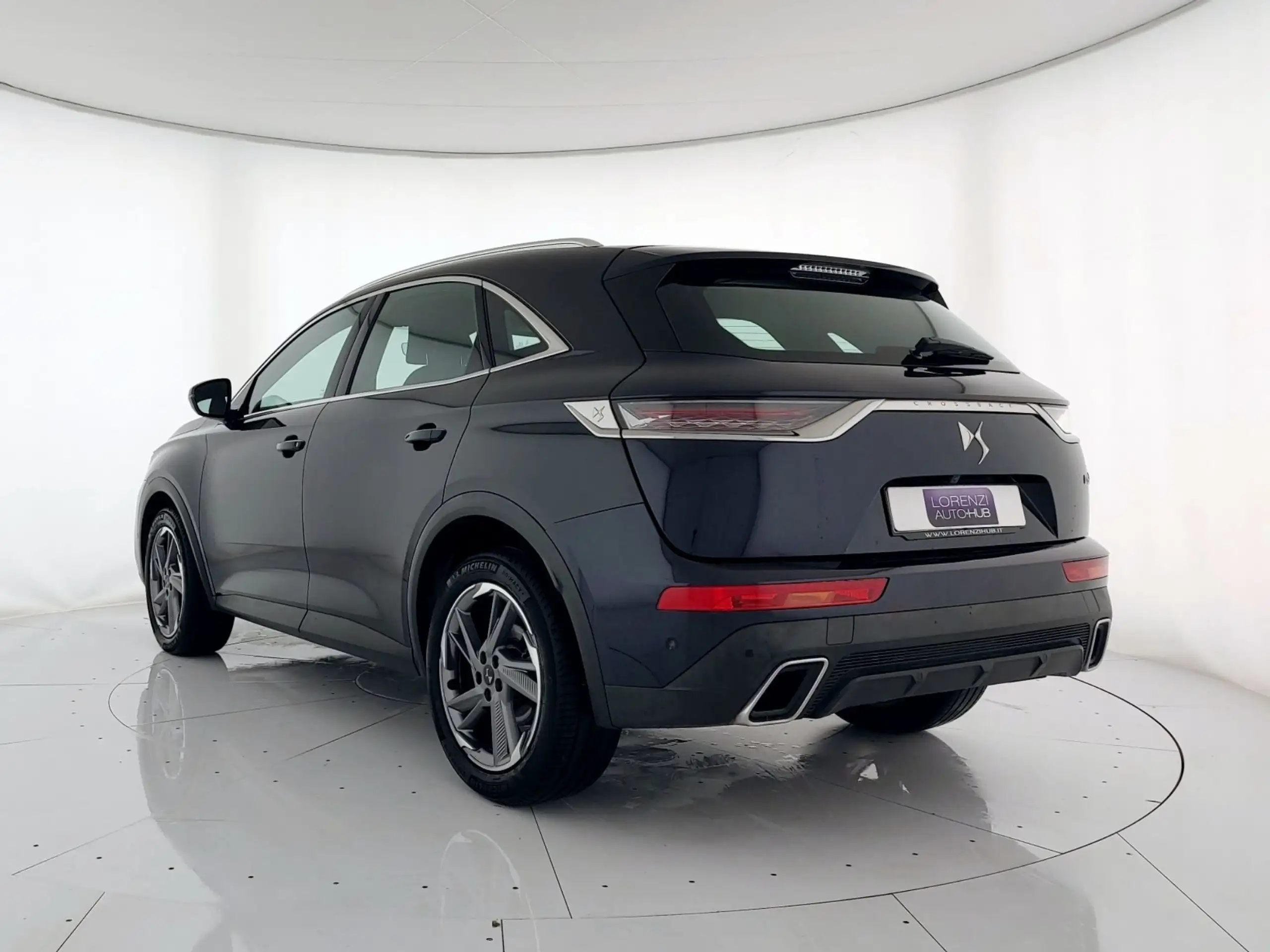 DS Automobiles - DS 7 Crossback