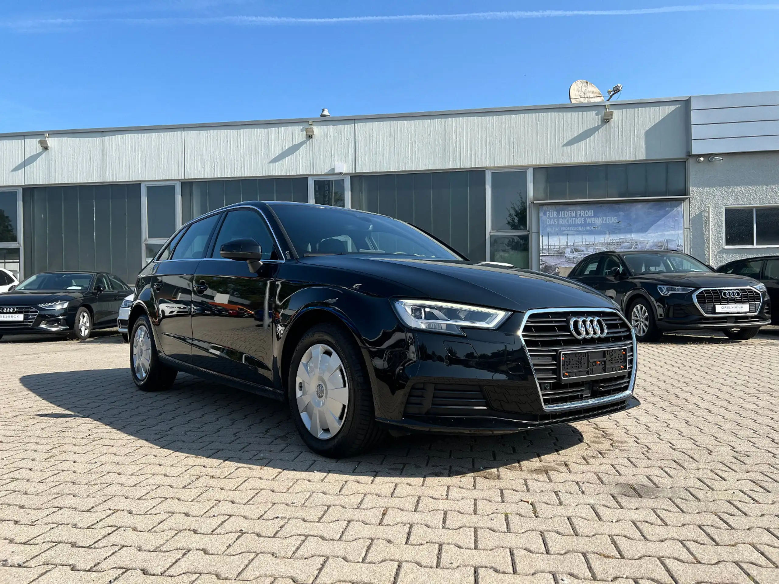 Audi - A3