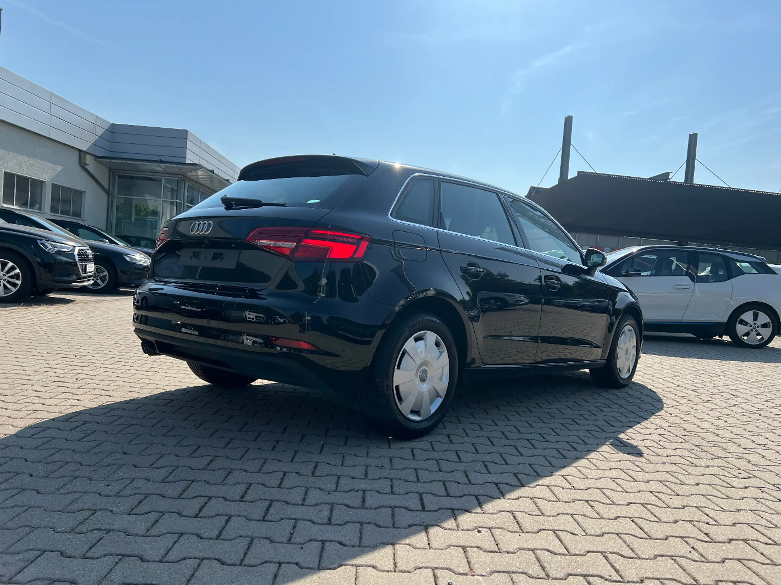 Audi - A3