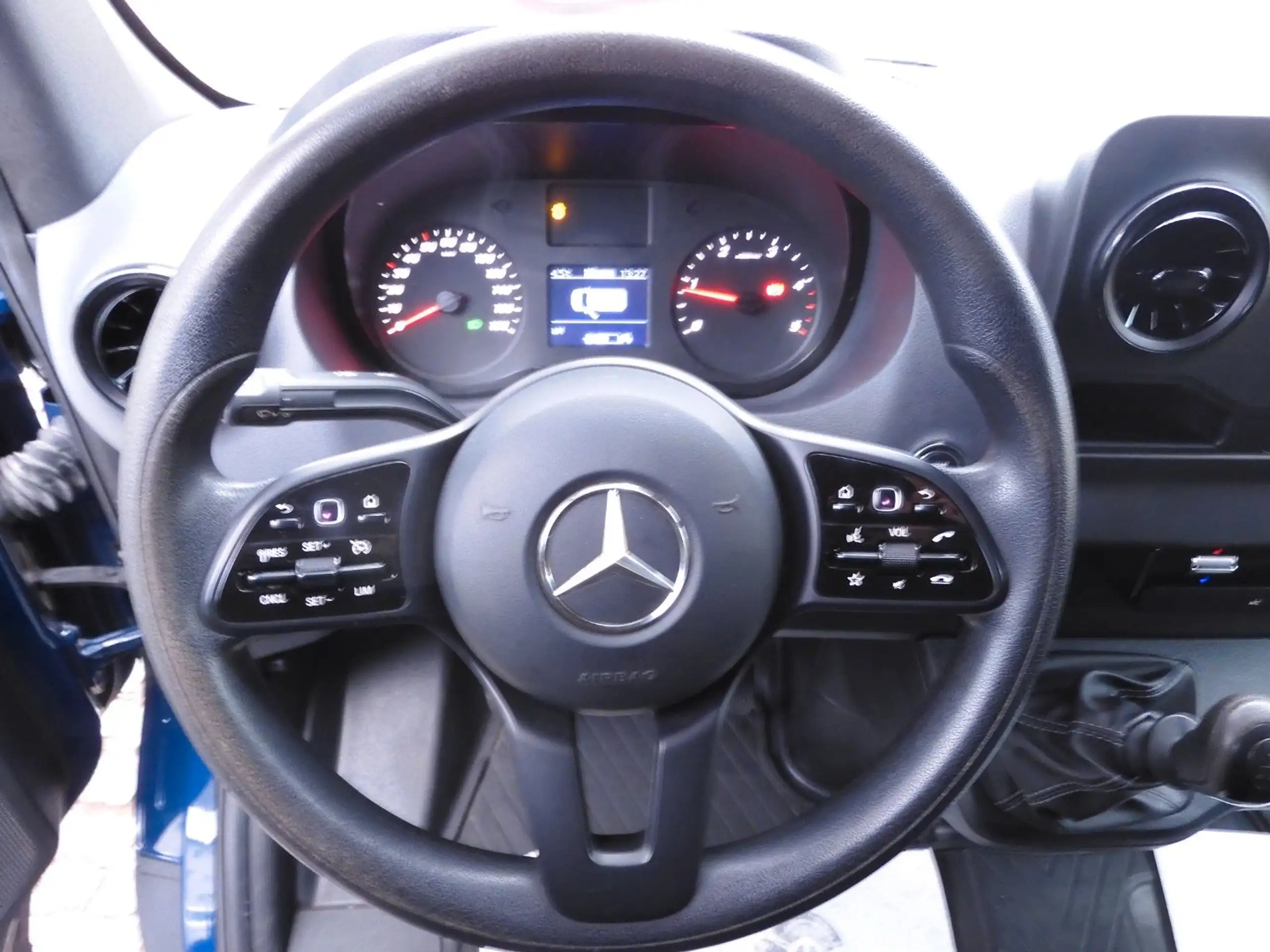 Mercedes-Benz - Sprinter