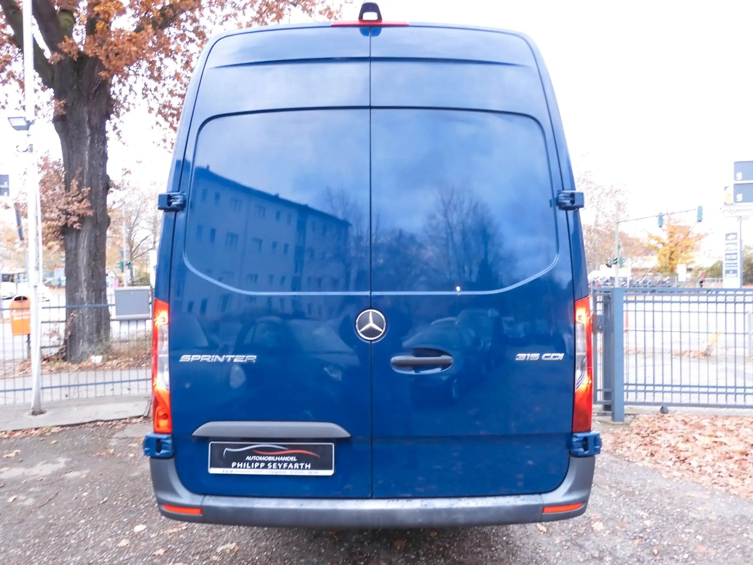 Mercedes-Benz - Sprinter