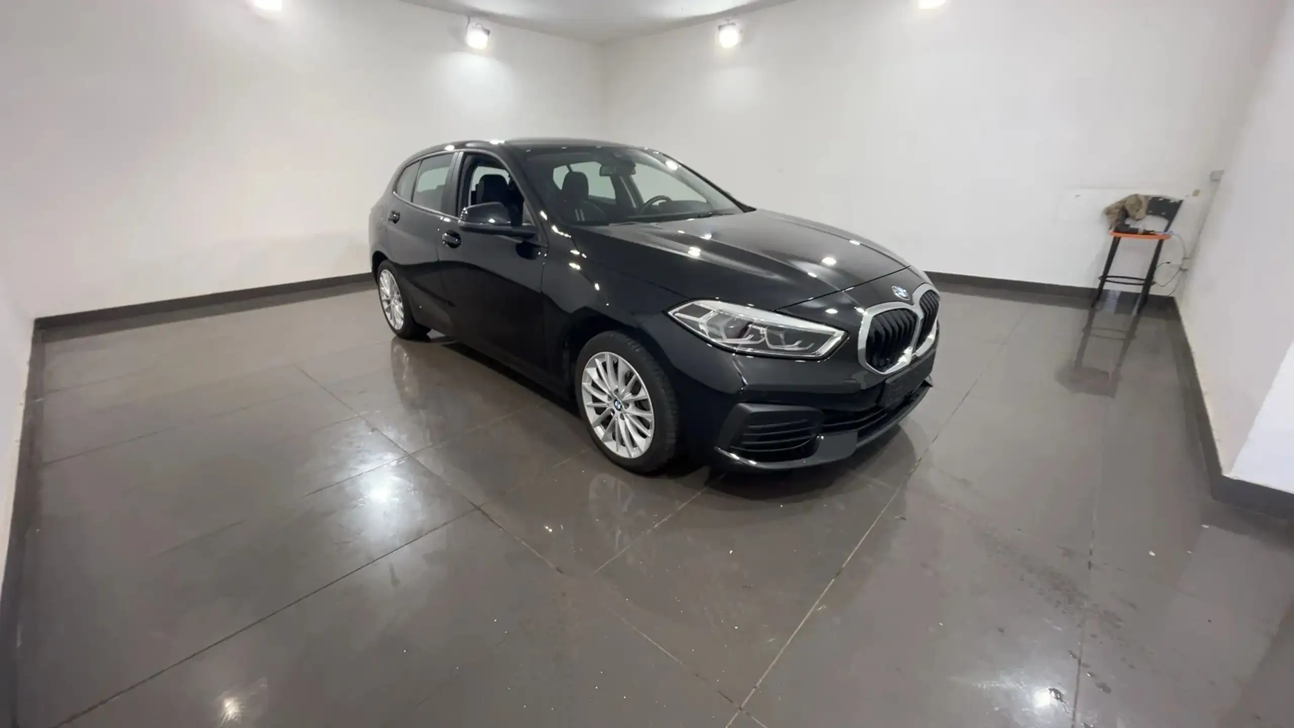 BMW 116 2023