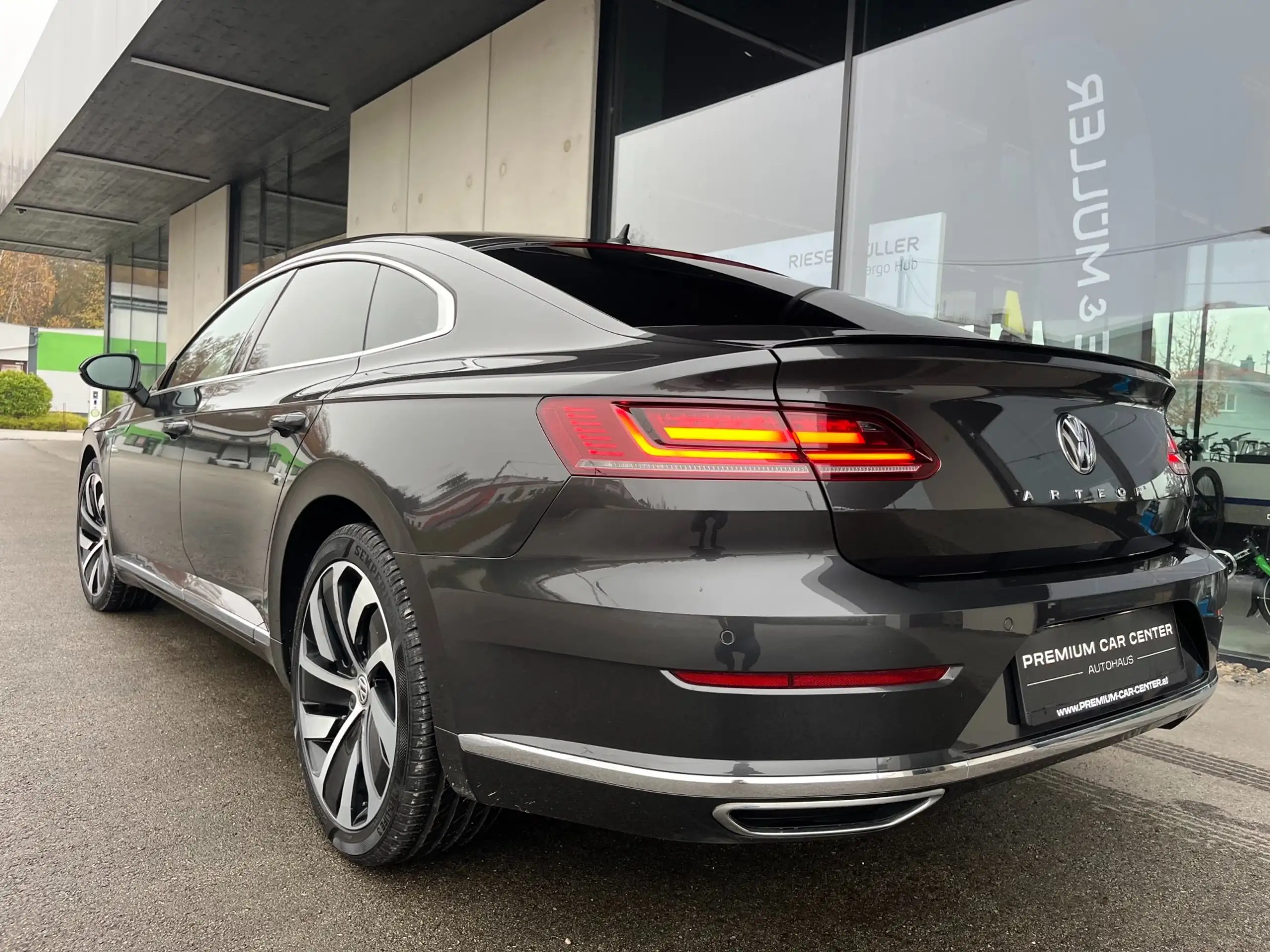 Volkswagen - Arteon