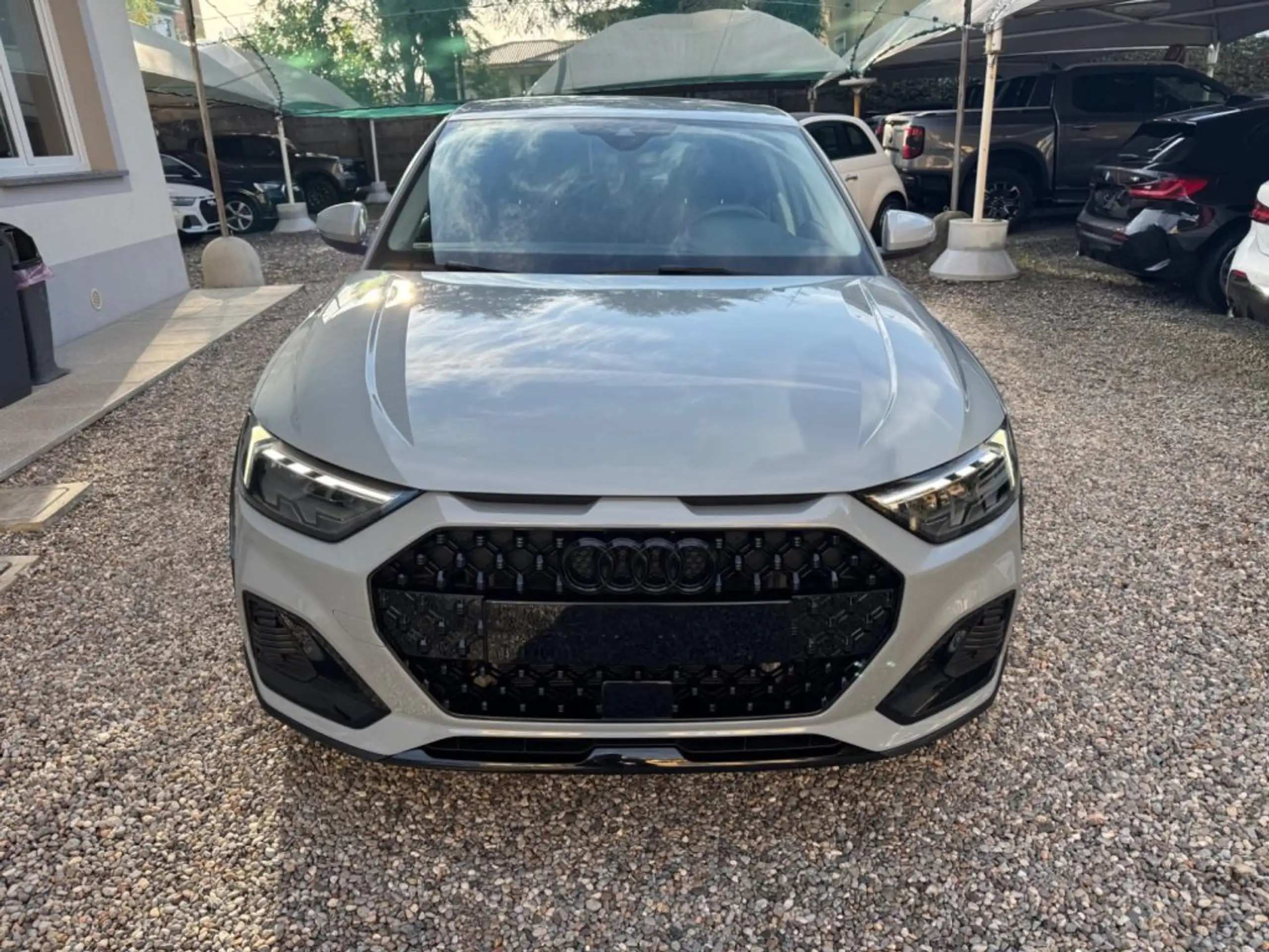 Audi - A1