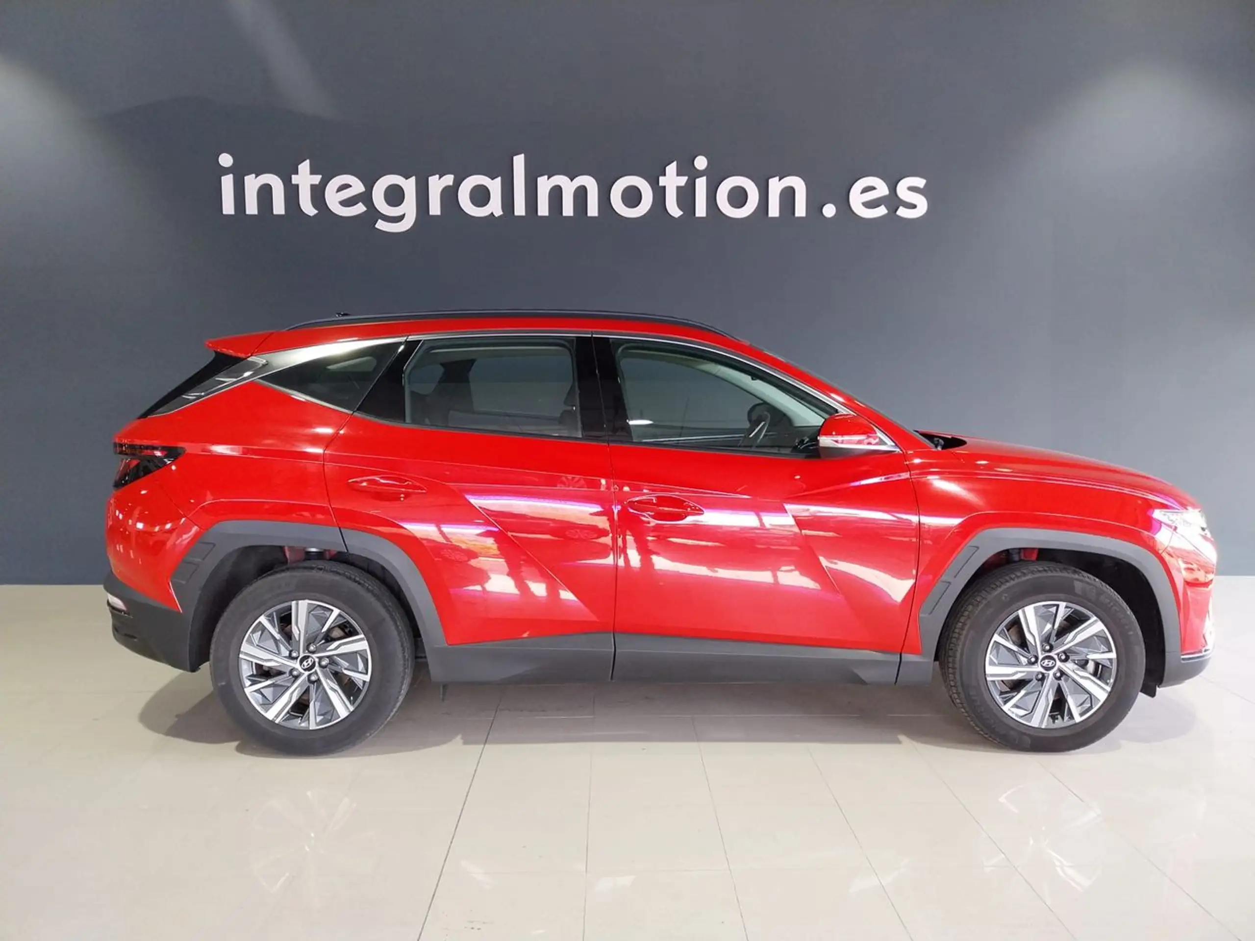 Hyundai - TUCSON