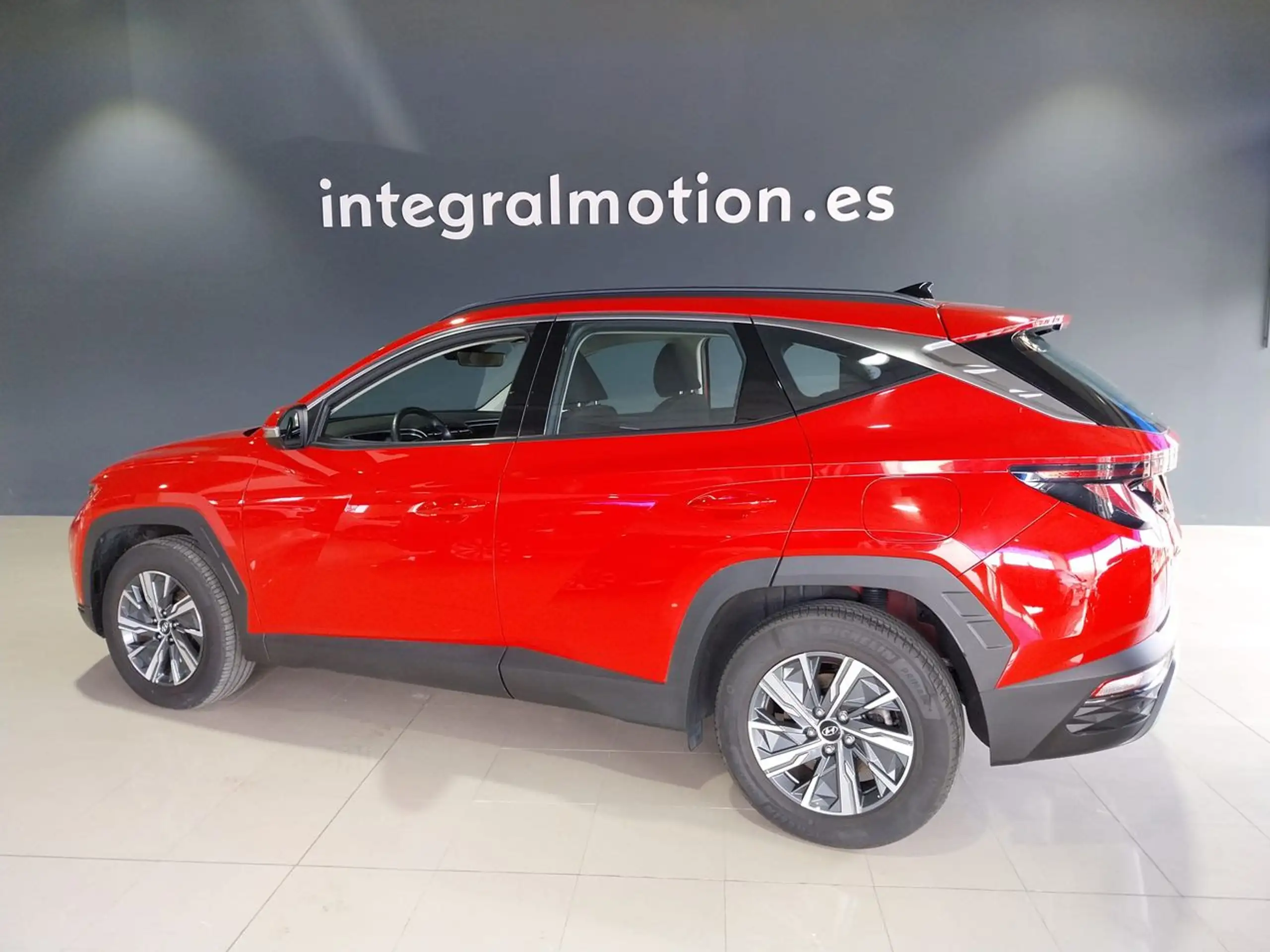 Hyundai - TUCSON