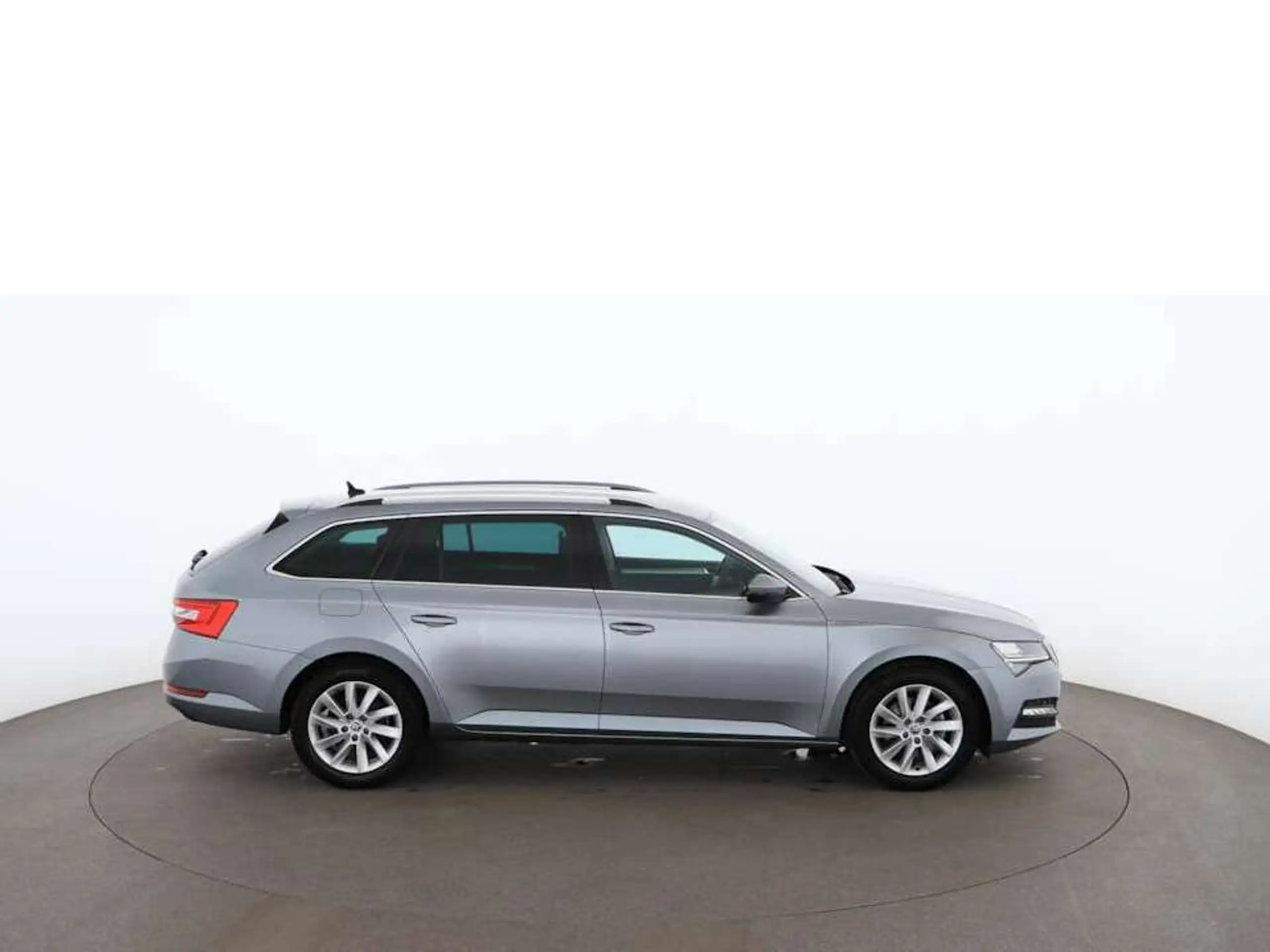 Skoda - Superb