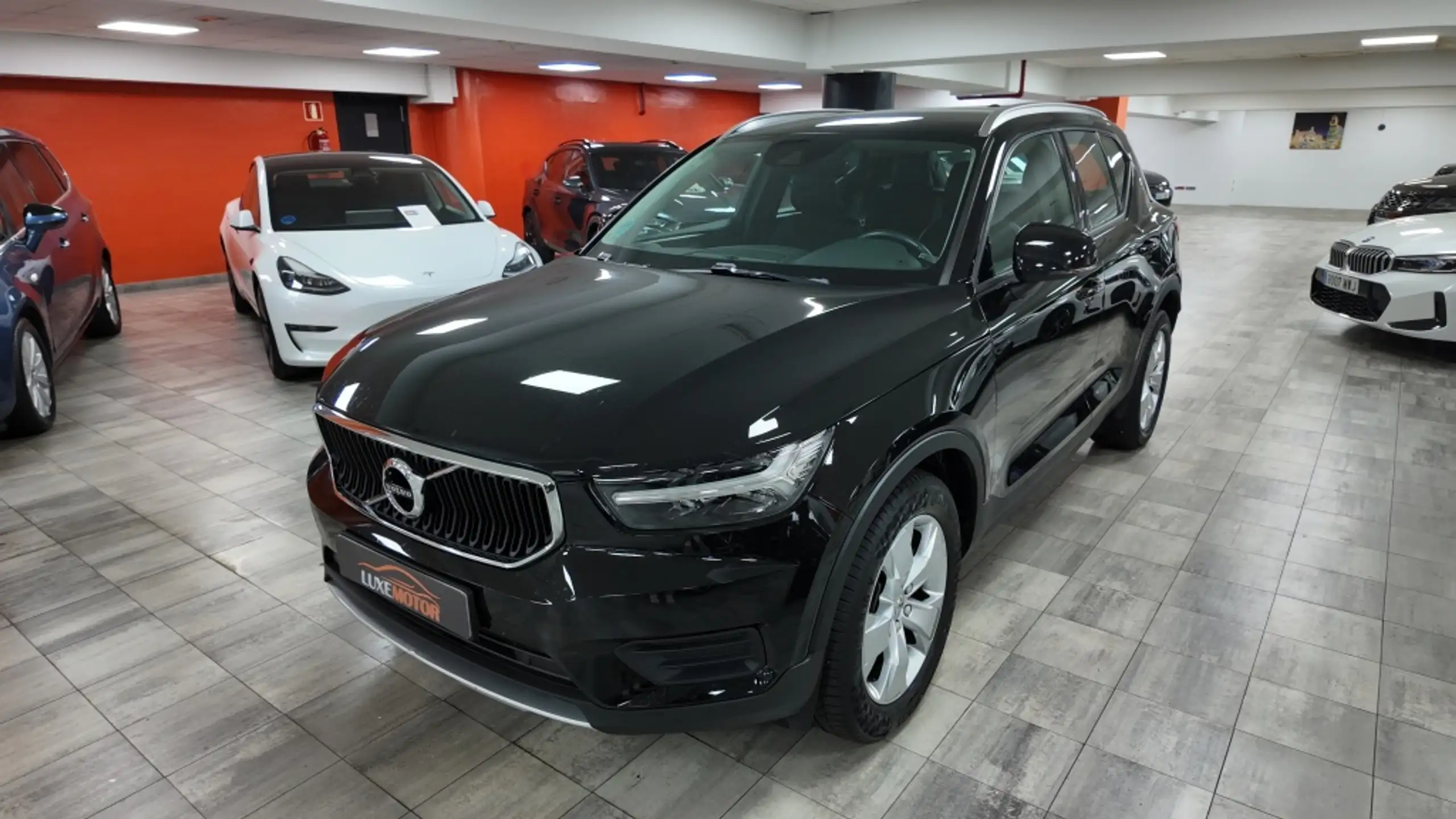 Volvo - XC40