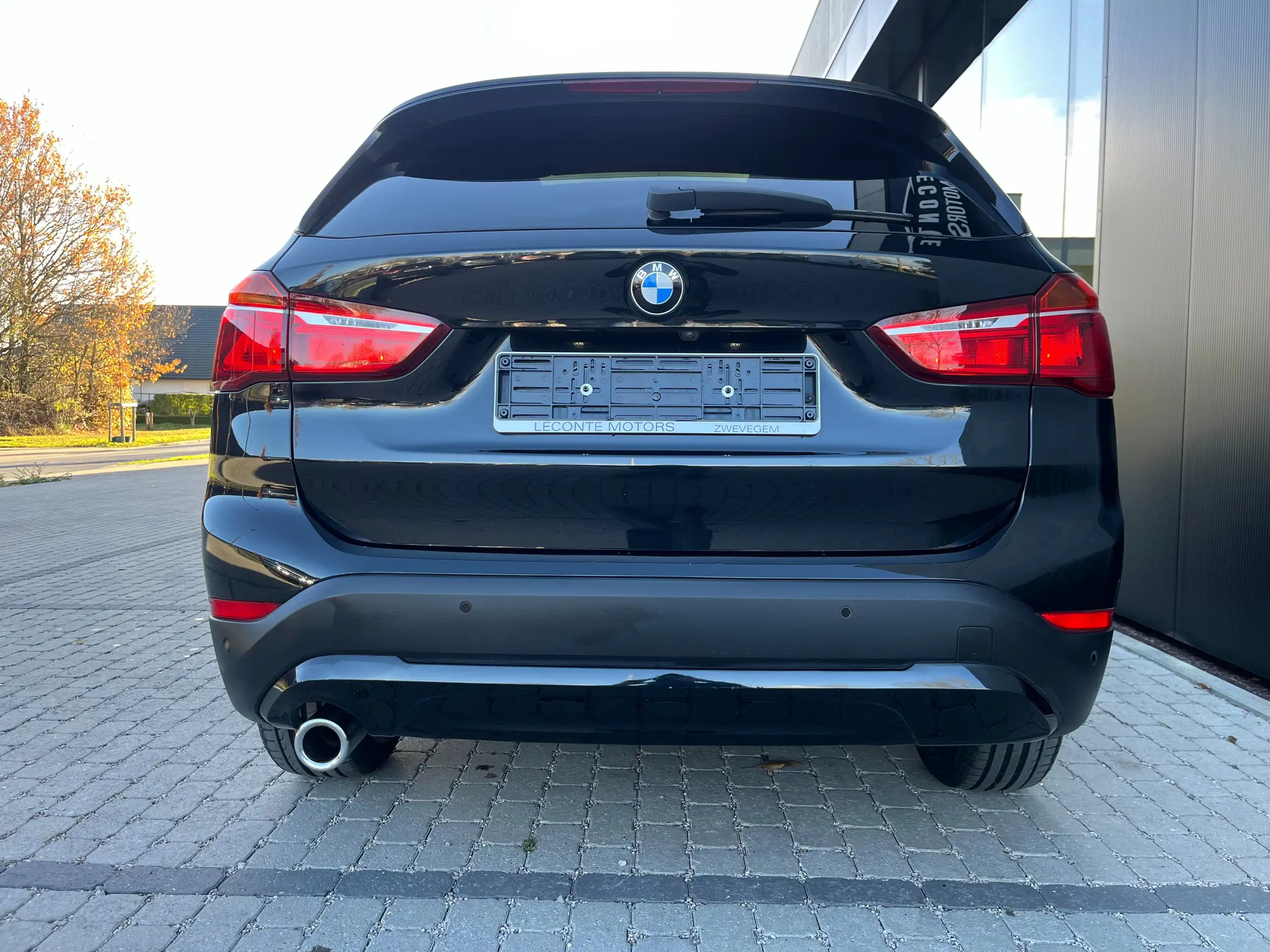 BMW - X1