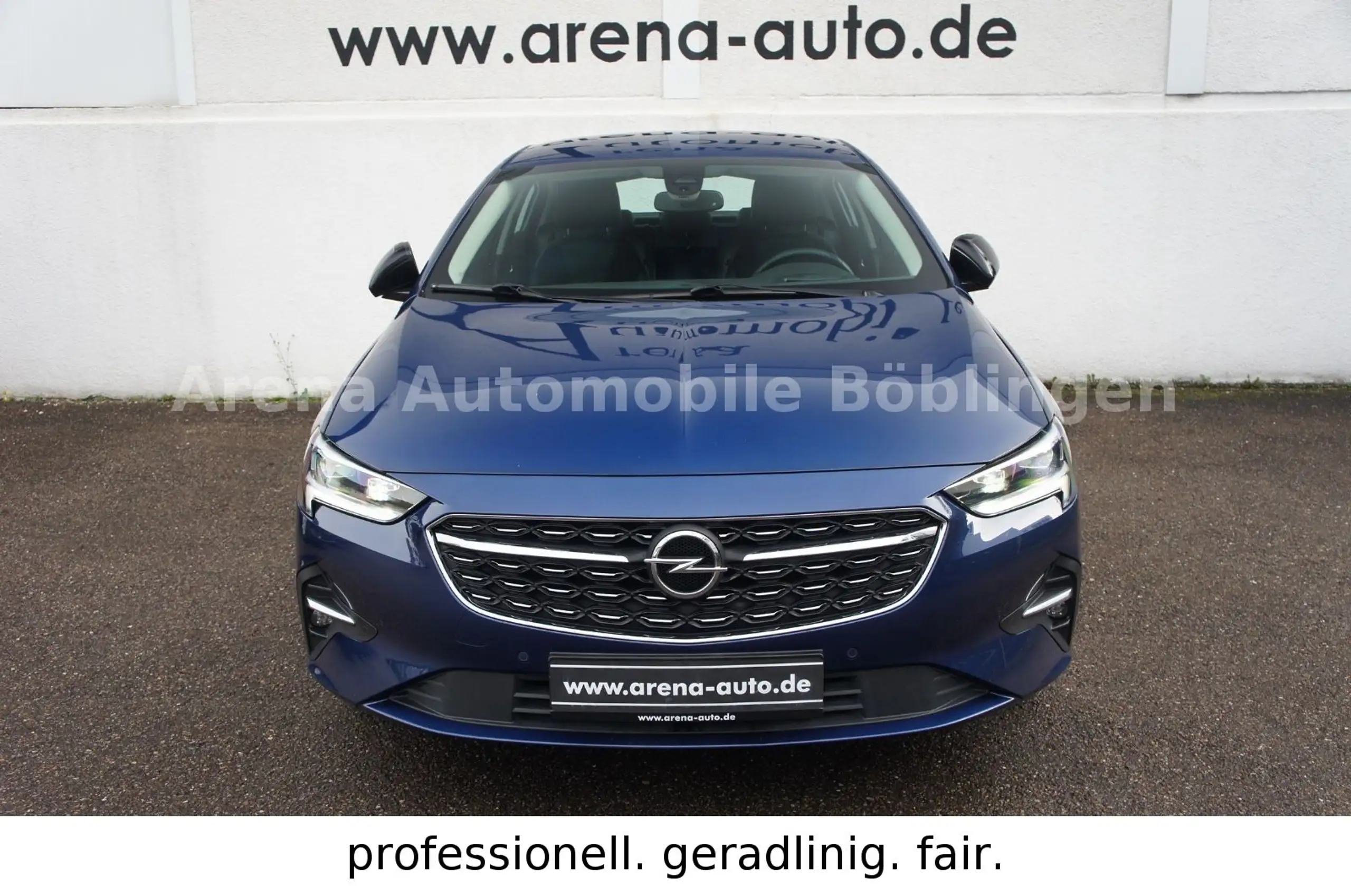 Opel - Insignia