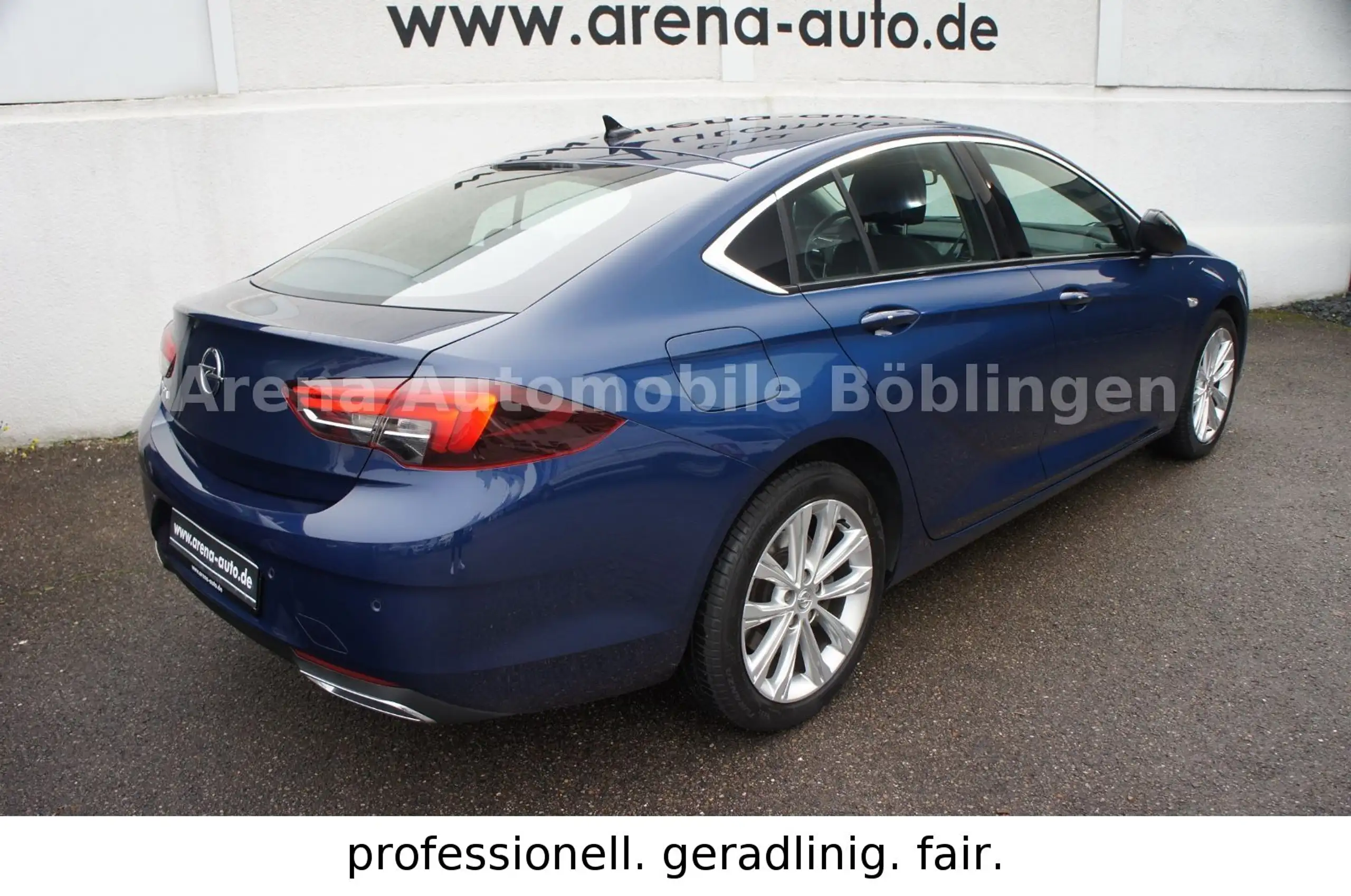 Opel - Insignia