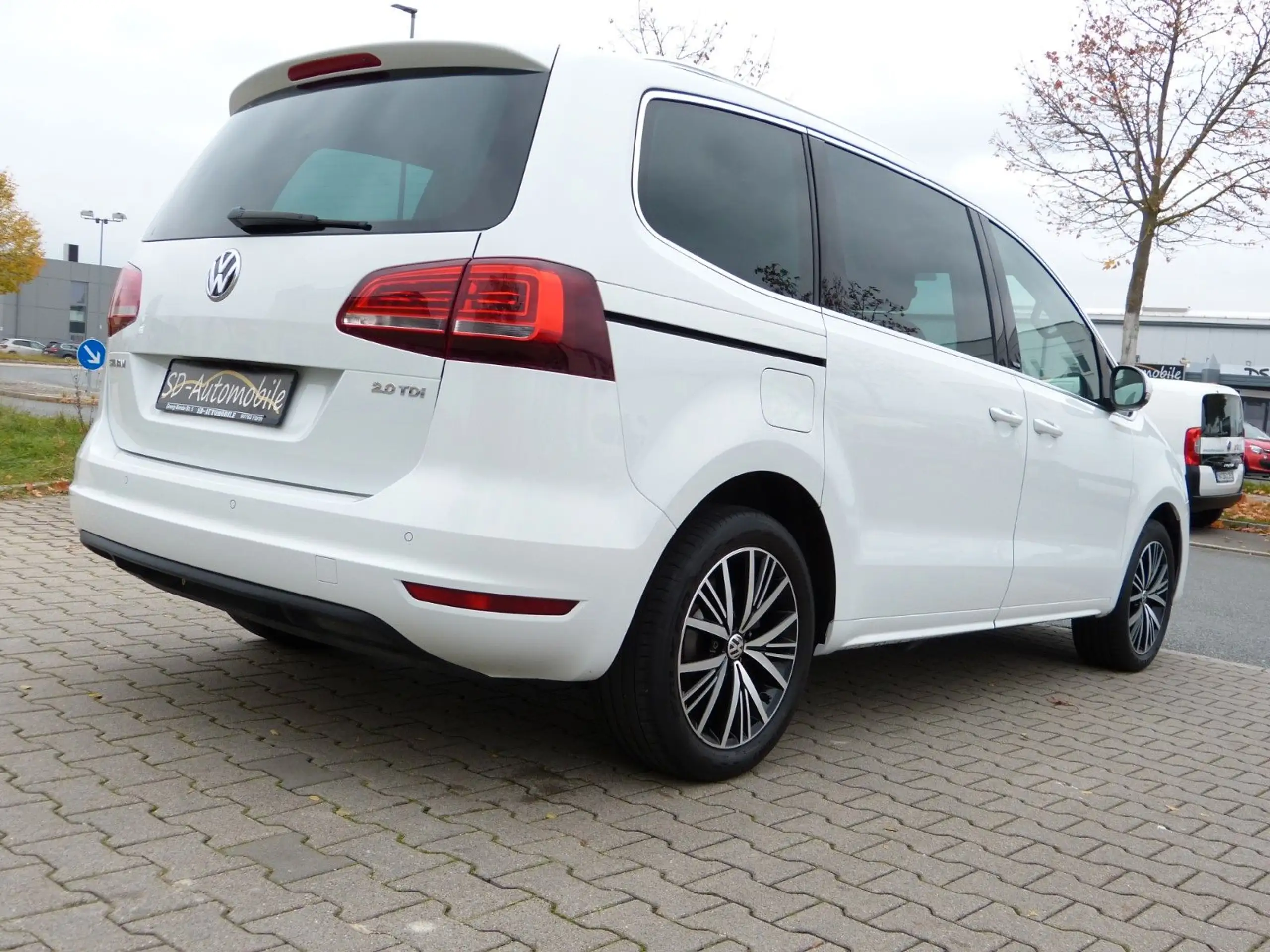 Volkswagen - Sharan