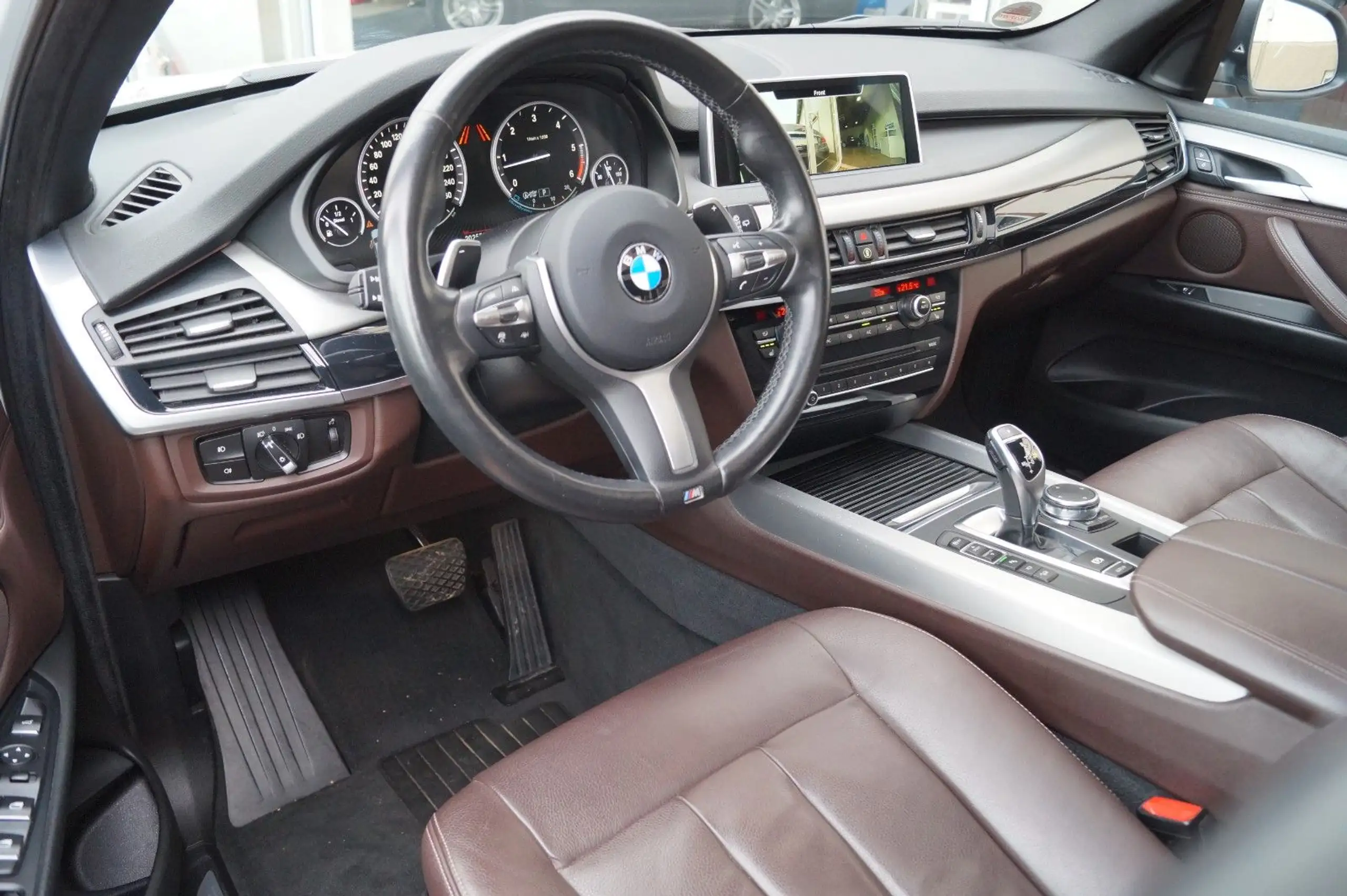 BMW - X5