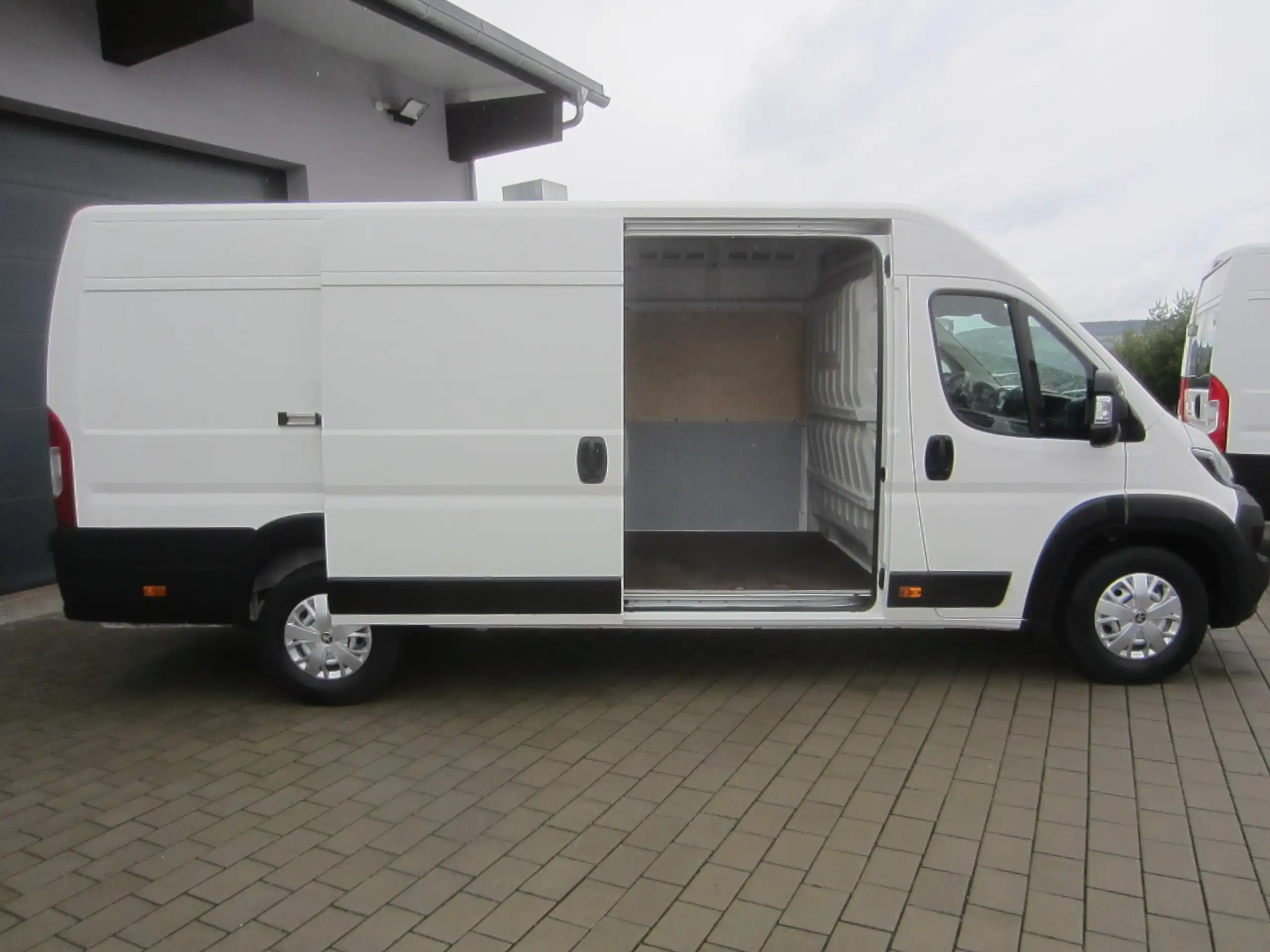 Peugeot Boxer 2021