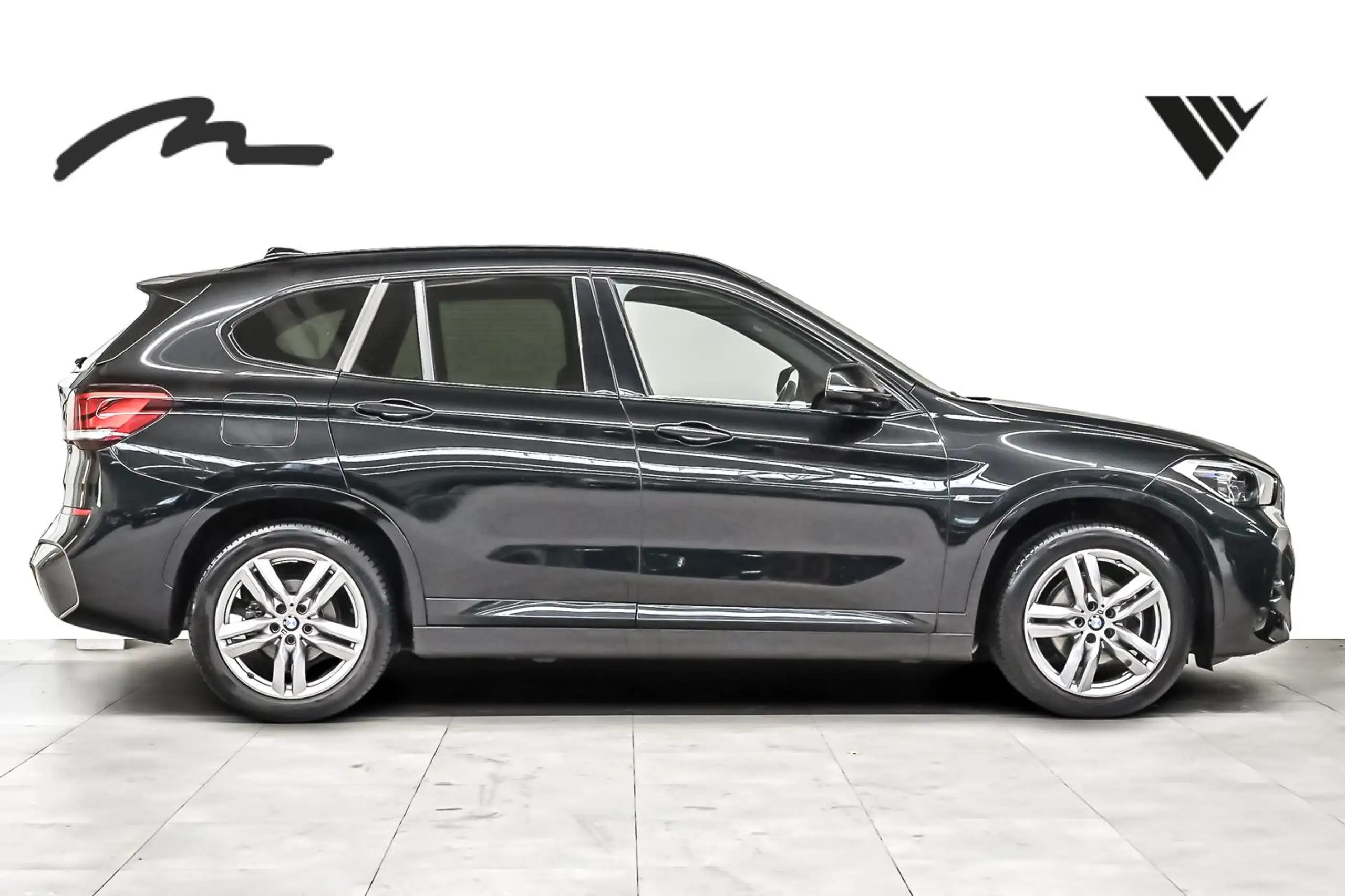 BMW - X1