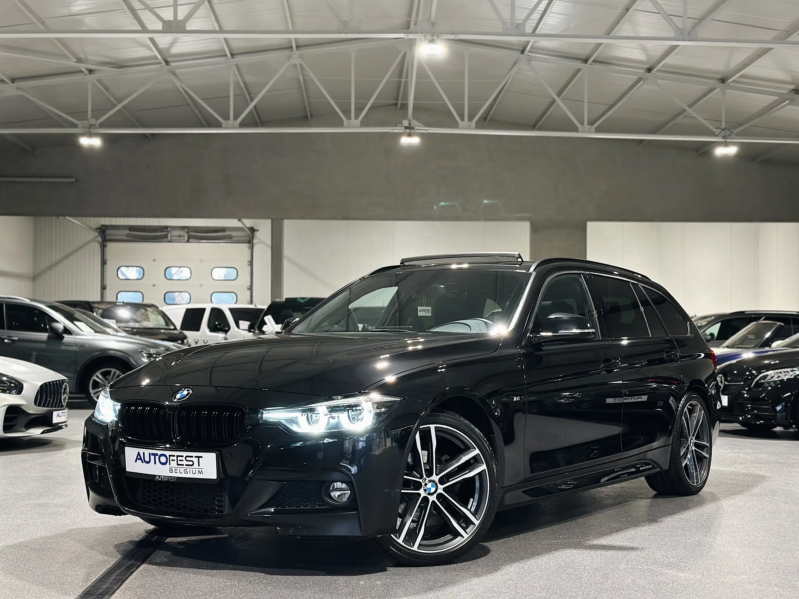 BMW 318 2019