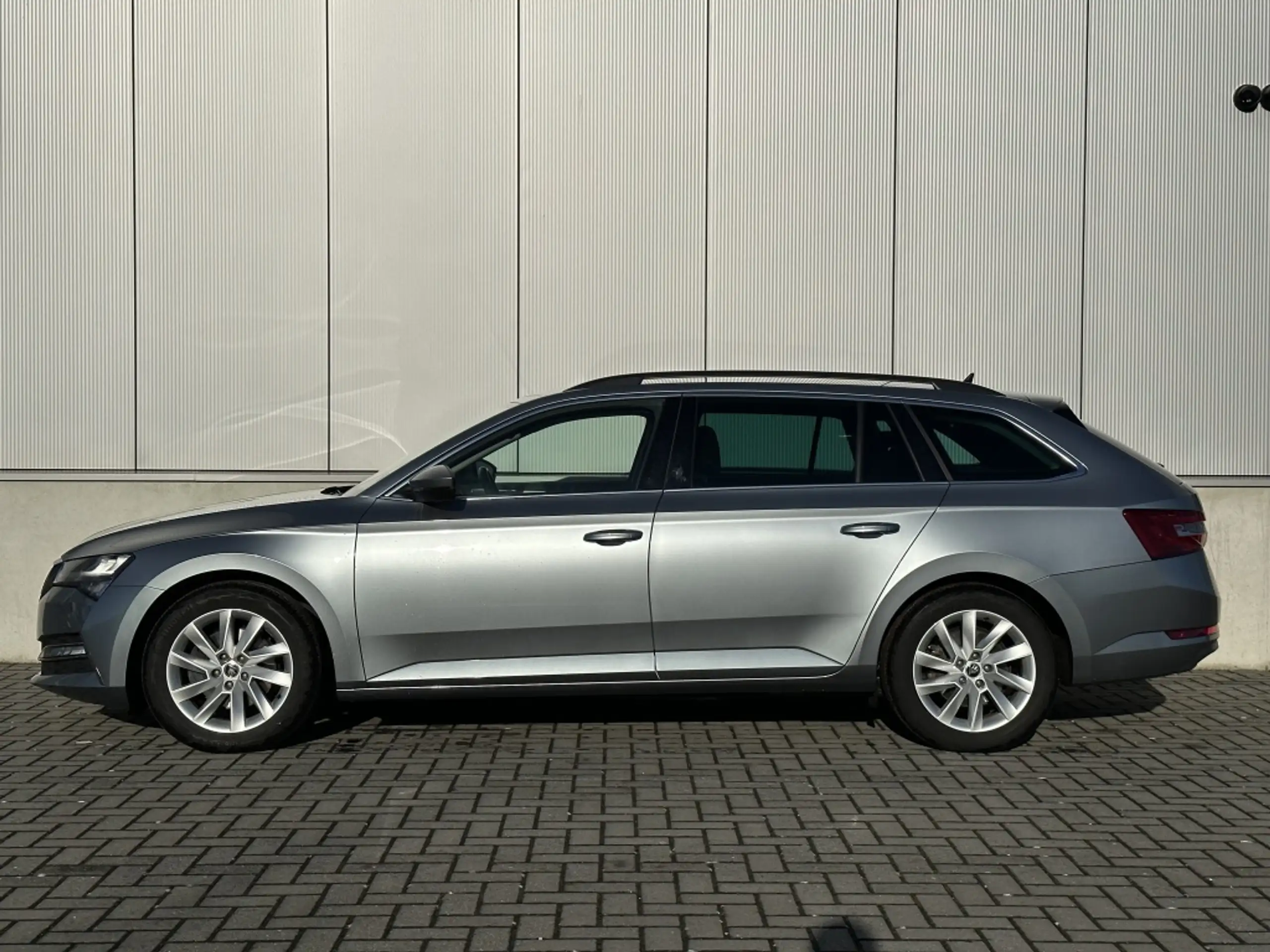 Skoda - Superb