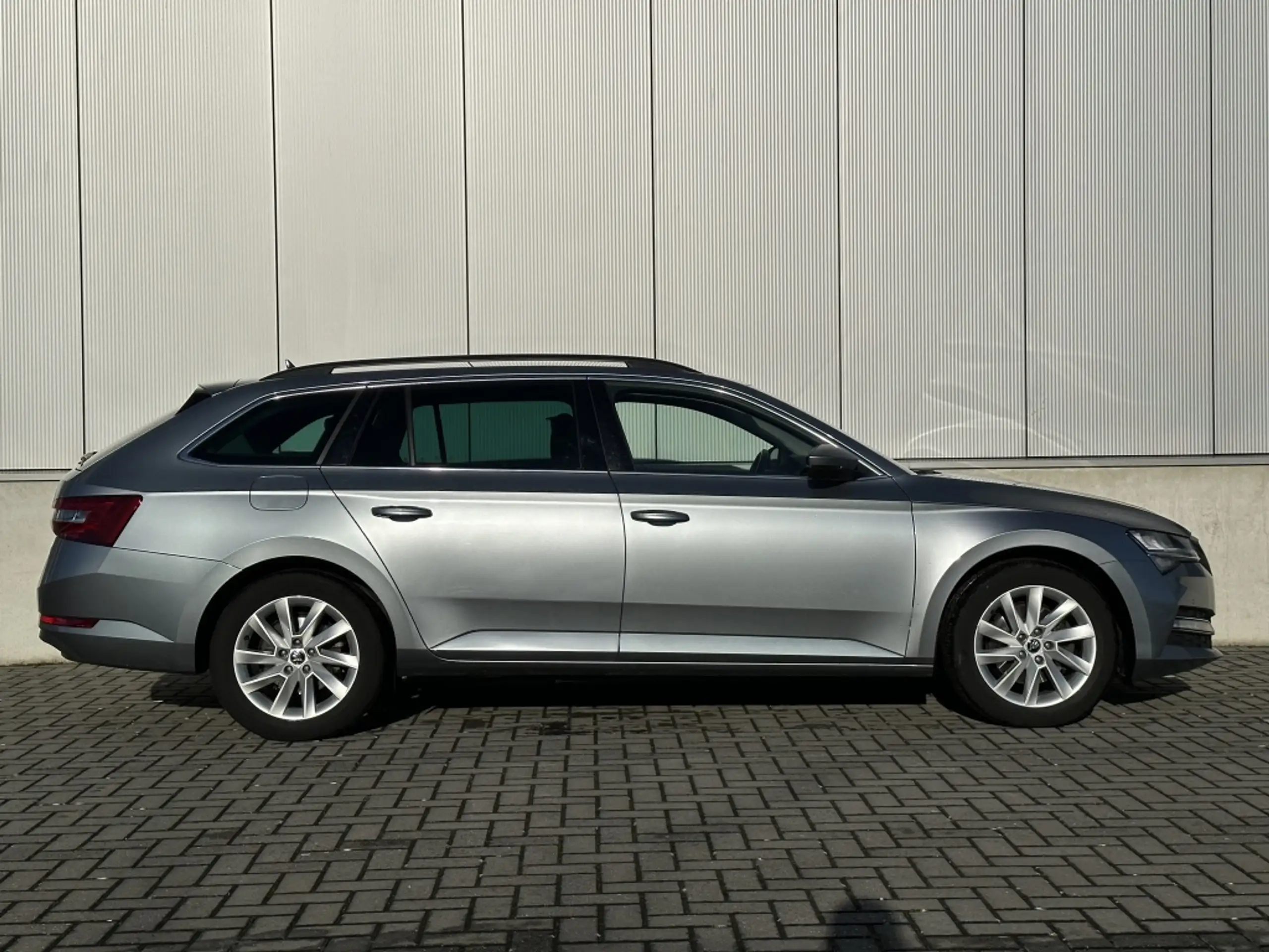 Skoda - Superb