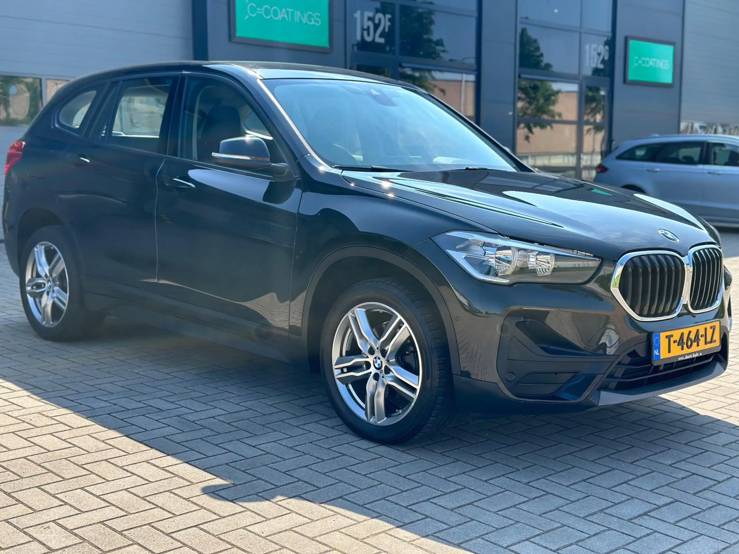 BMW - X1