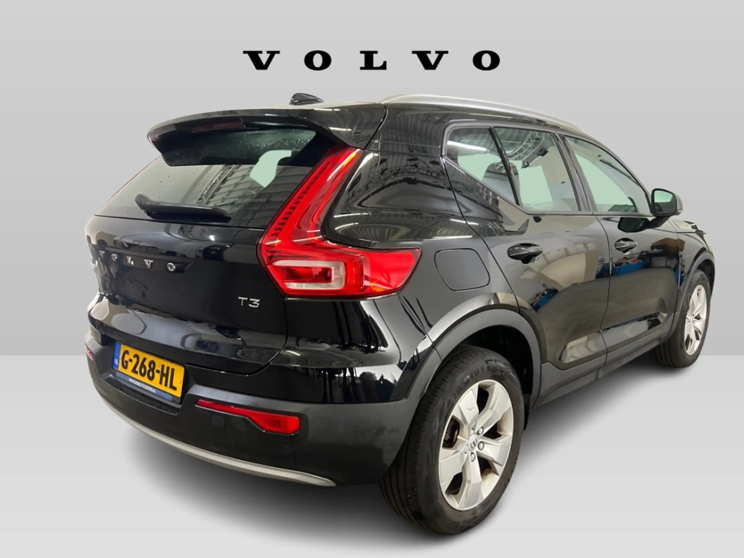 Volvo - XC40