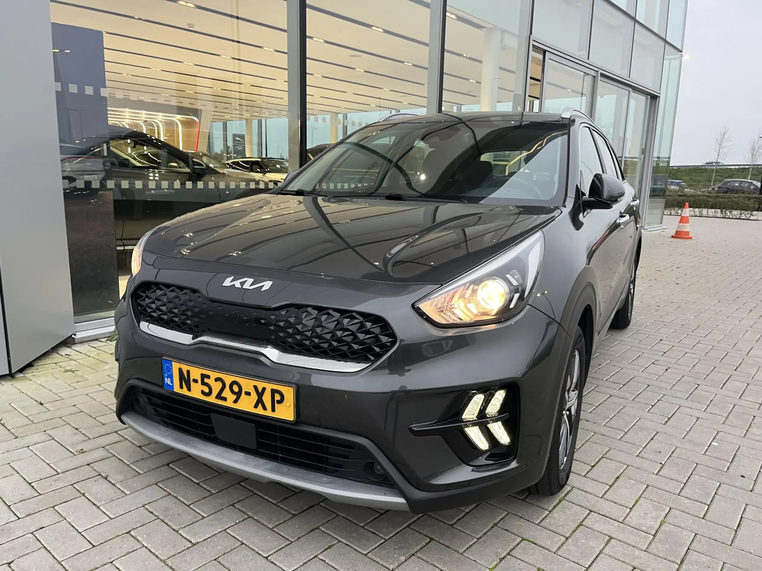 Kia - Niro