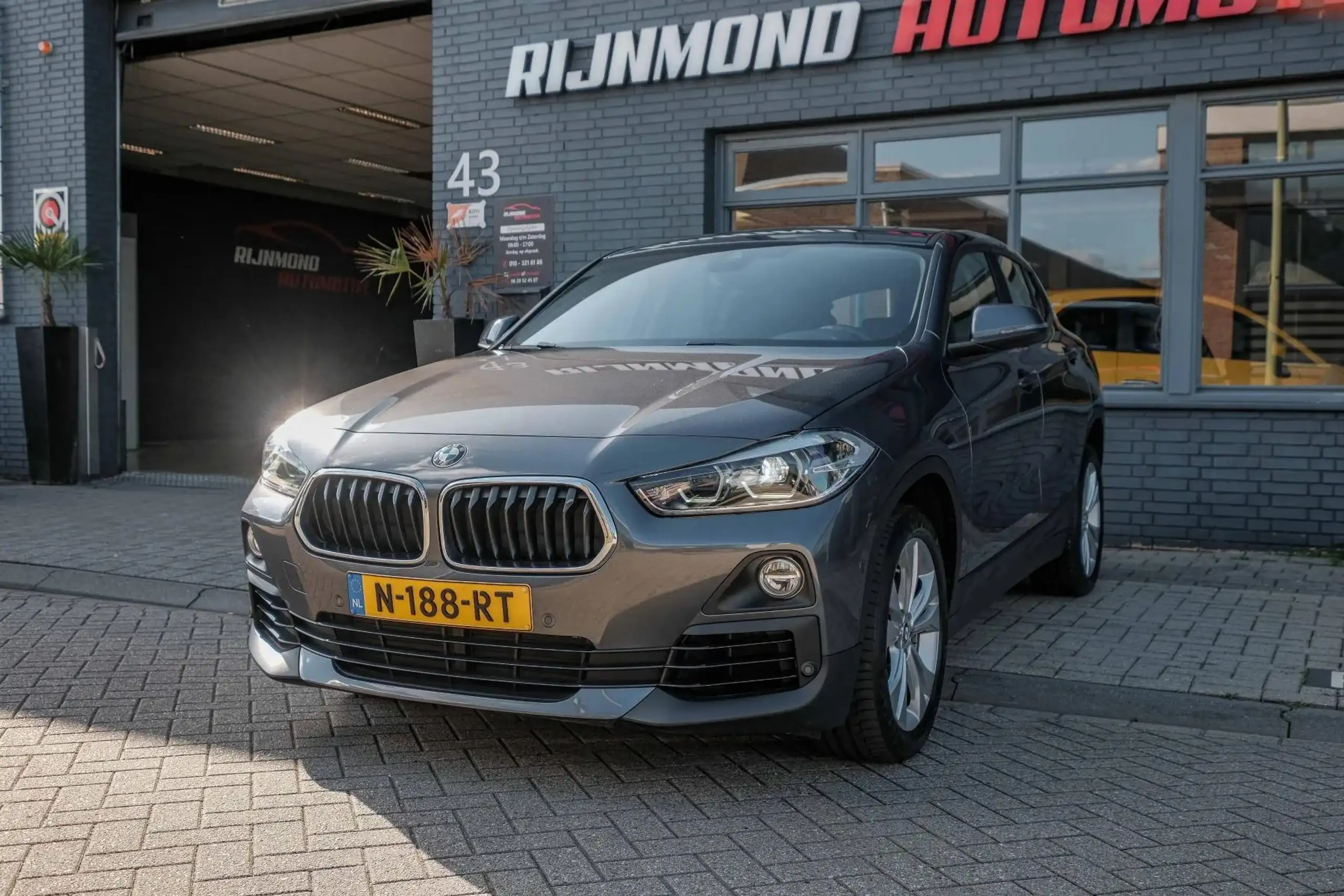 BMW - X2