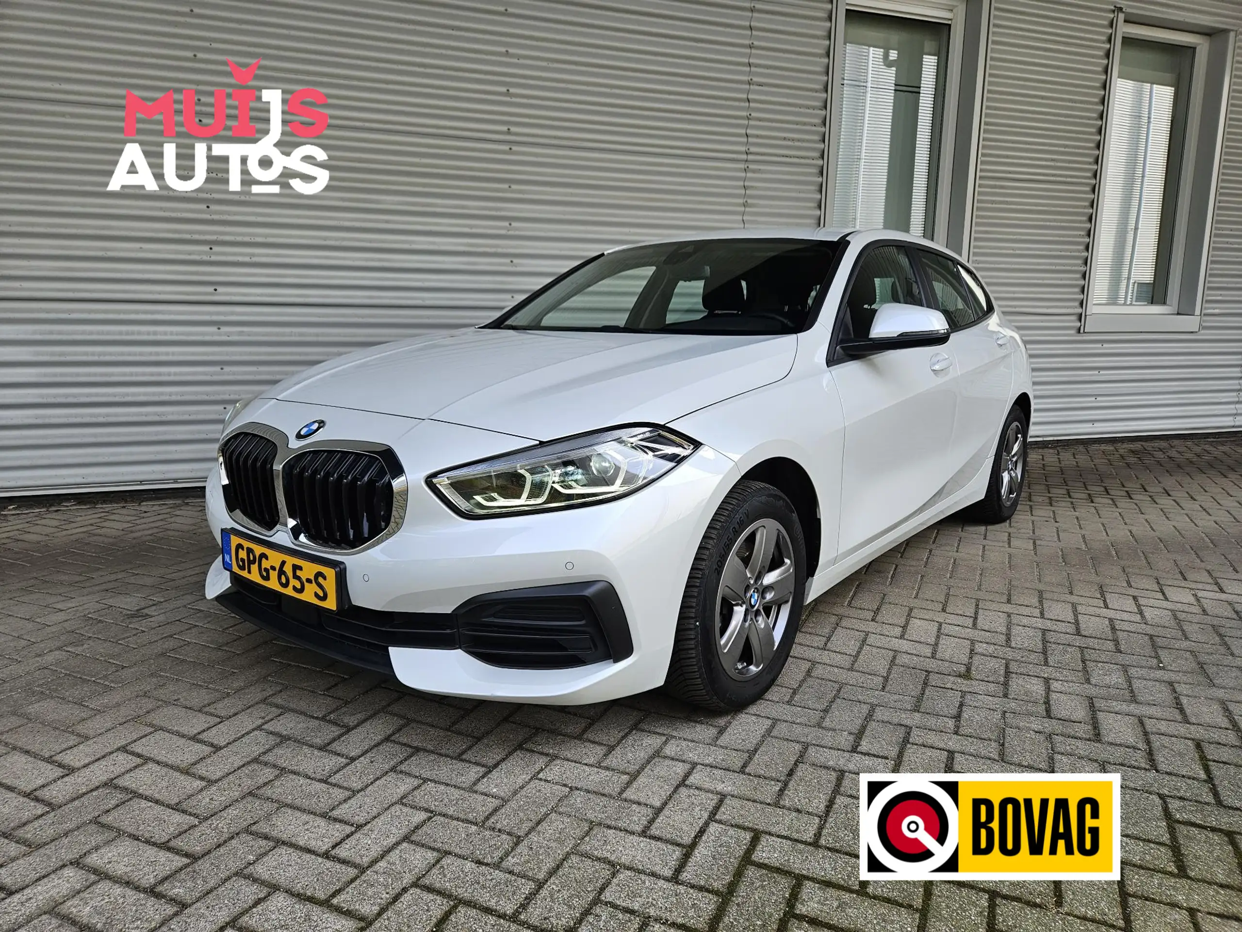 BMW 118 2022