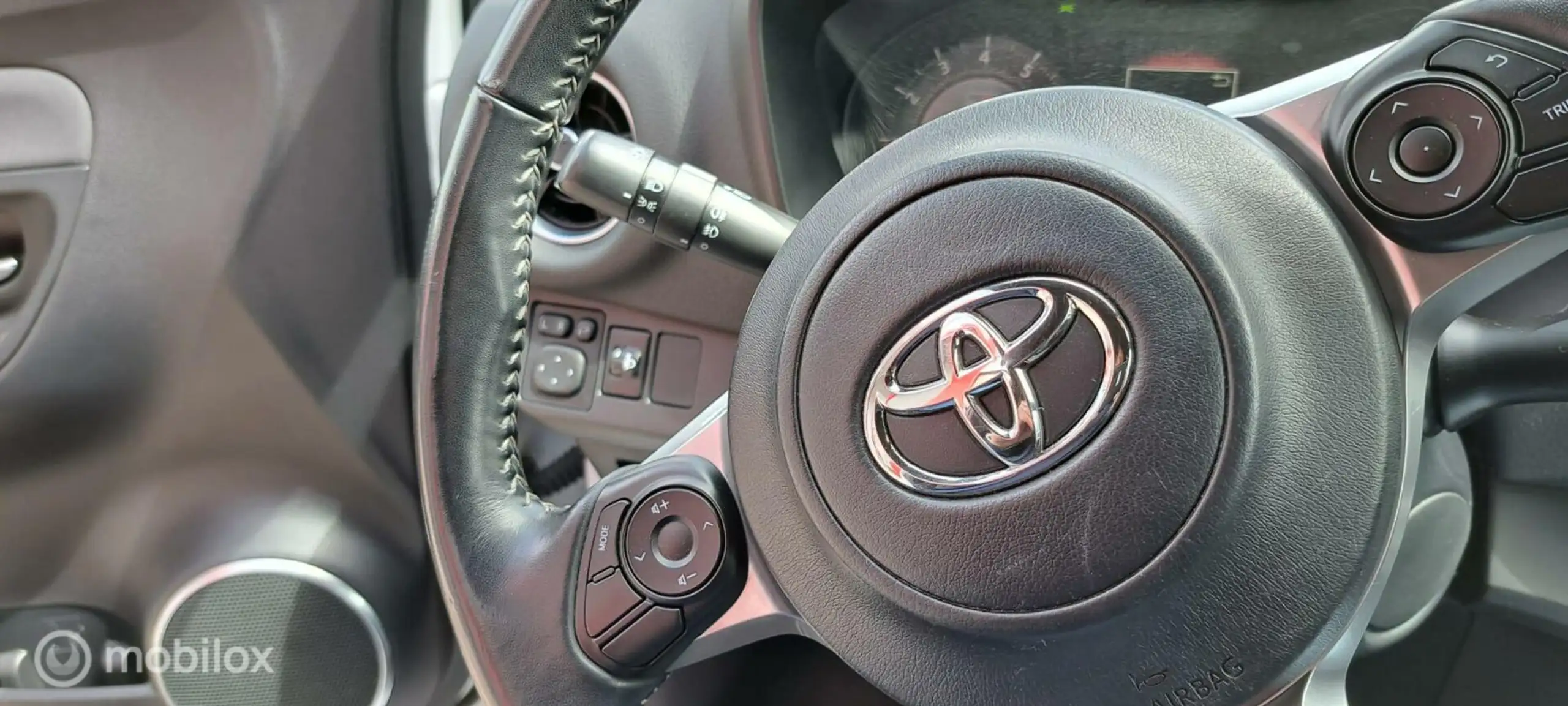 Toyota - Yaris