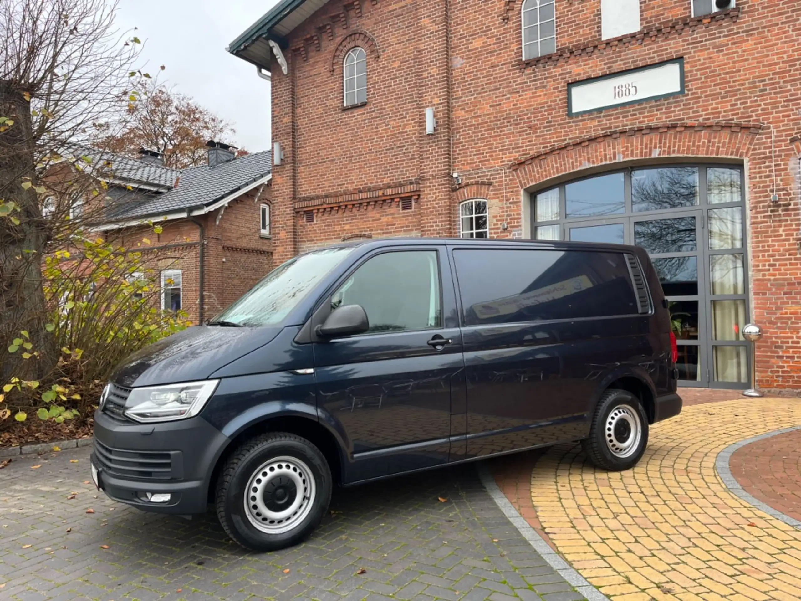 Volkswagen - T6 Transporter