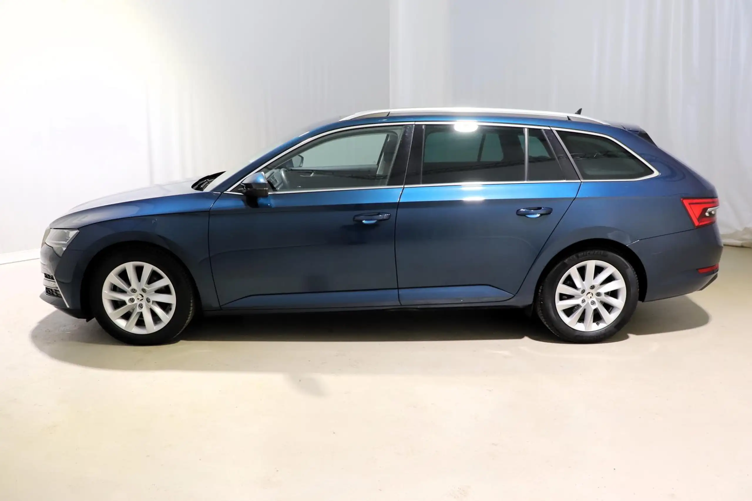 Skoda - Superb