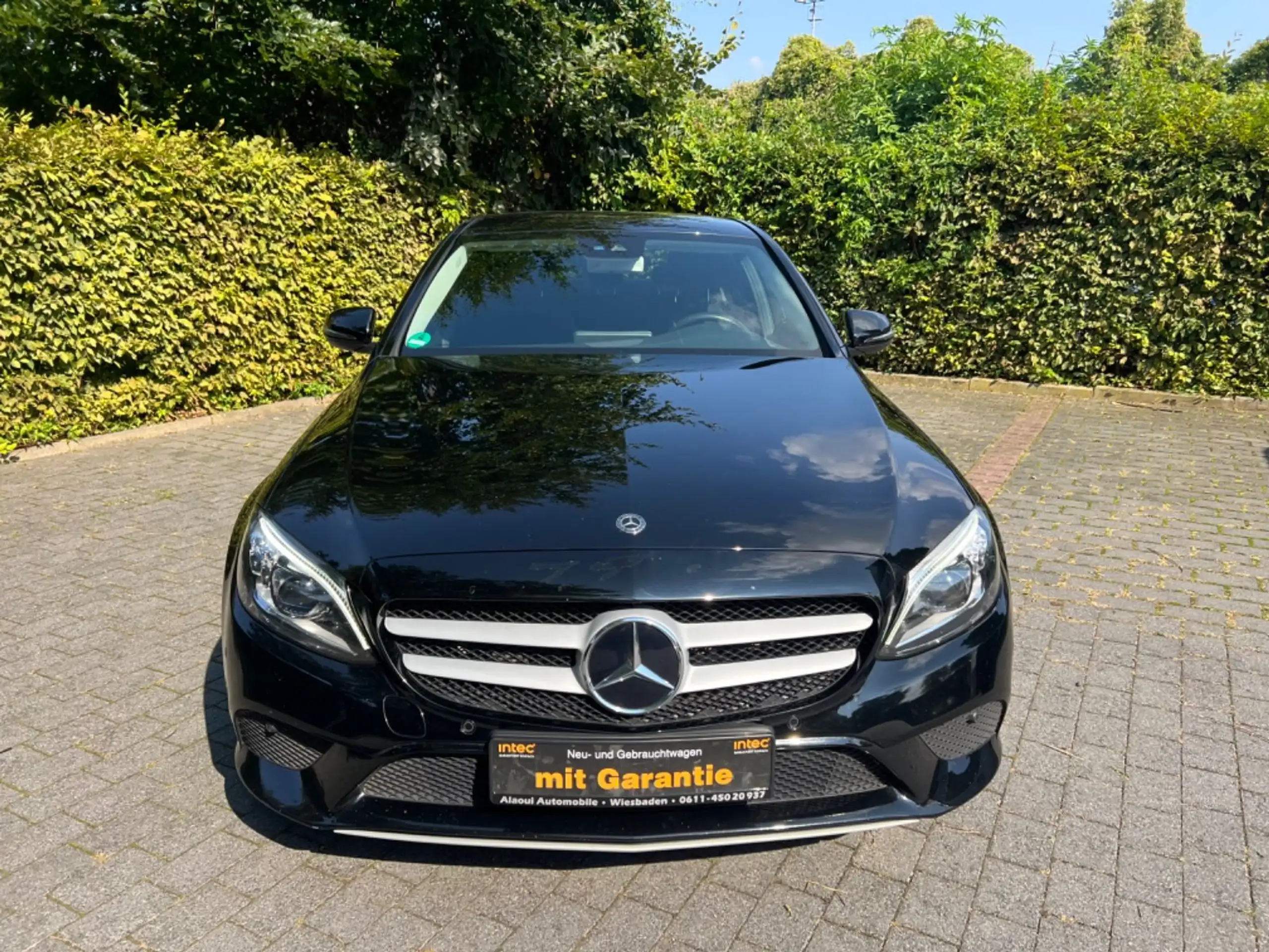 Mercedes-Benz - C 220