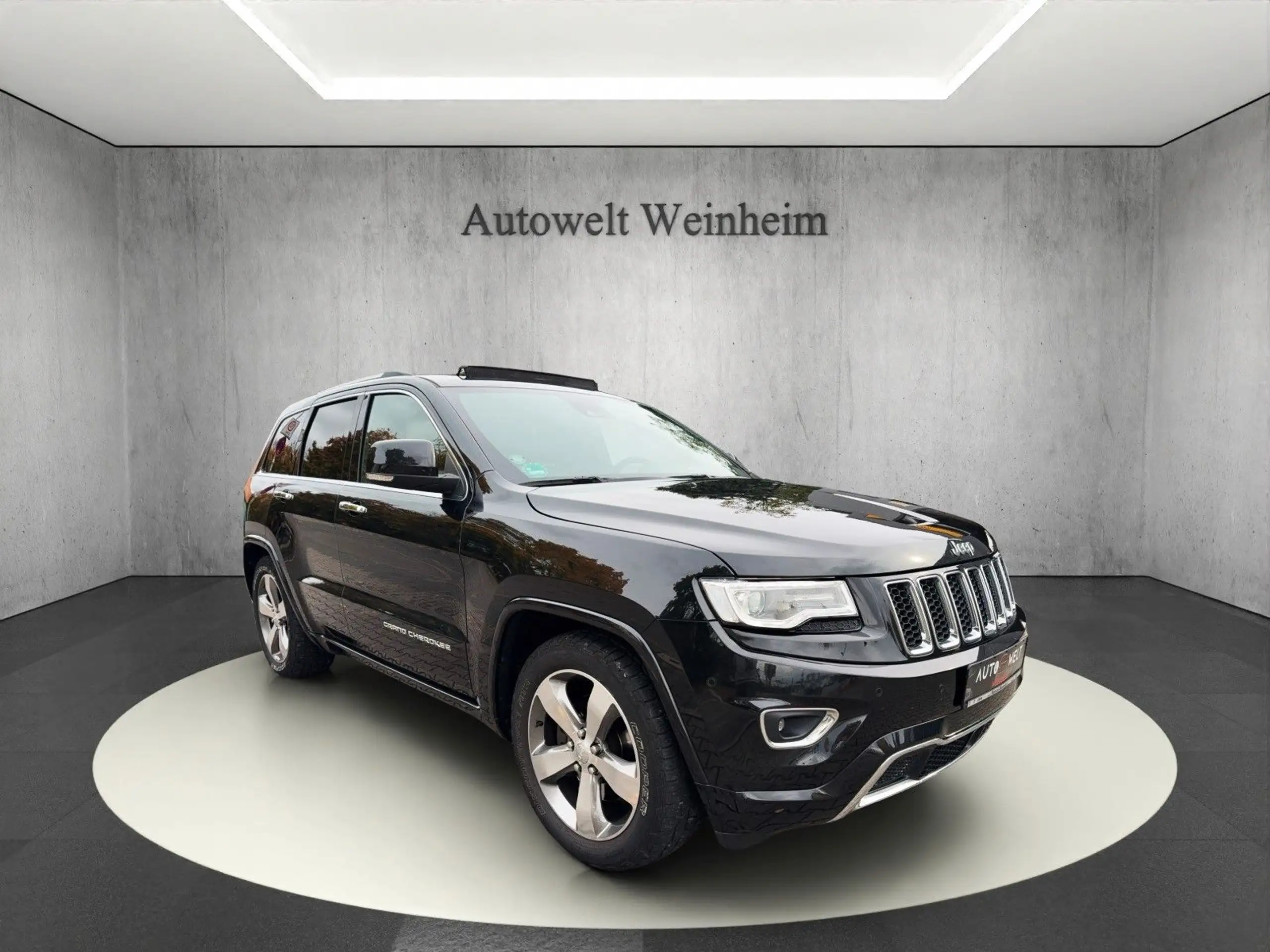 Jeep Grand Cherokee 2016