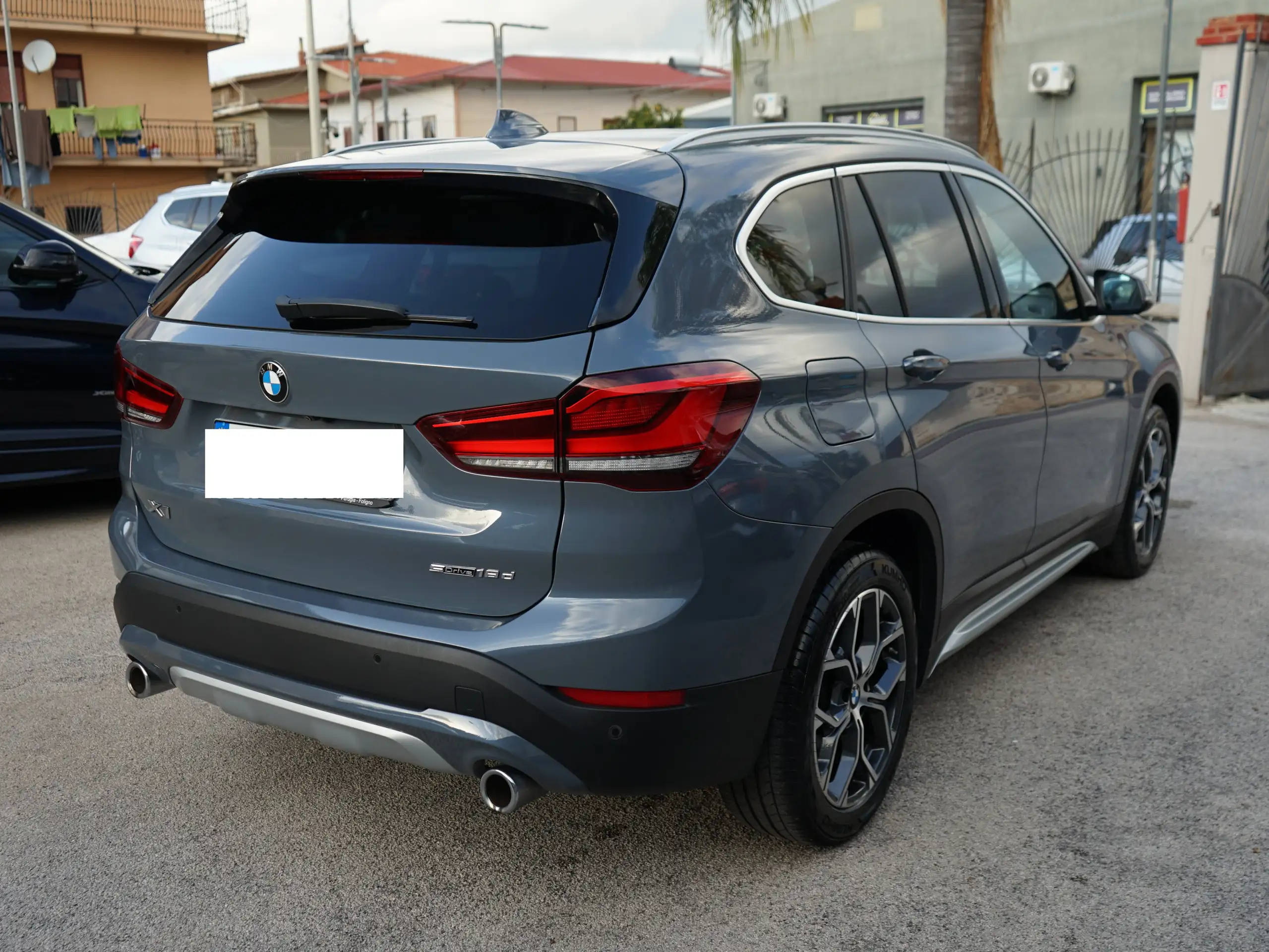 BMW - X1