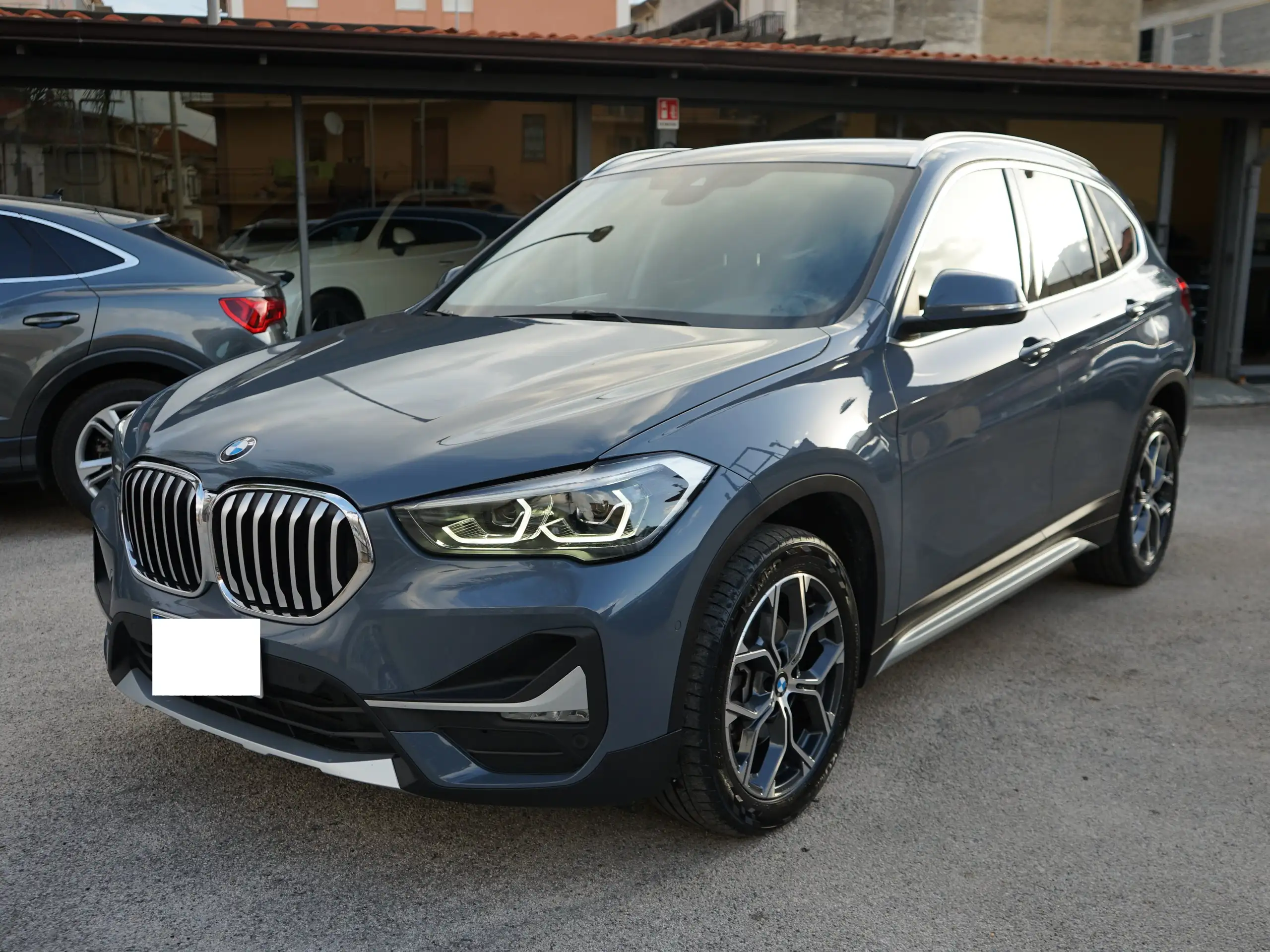 BMW - X1