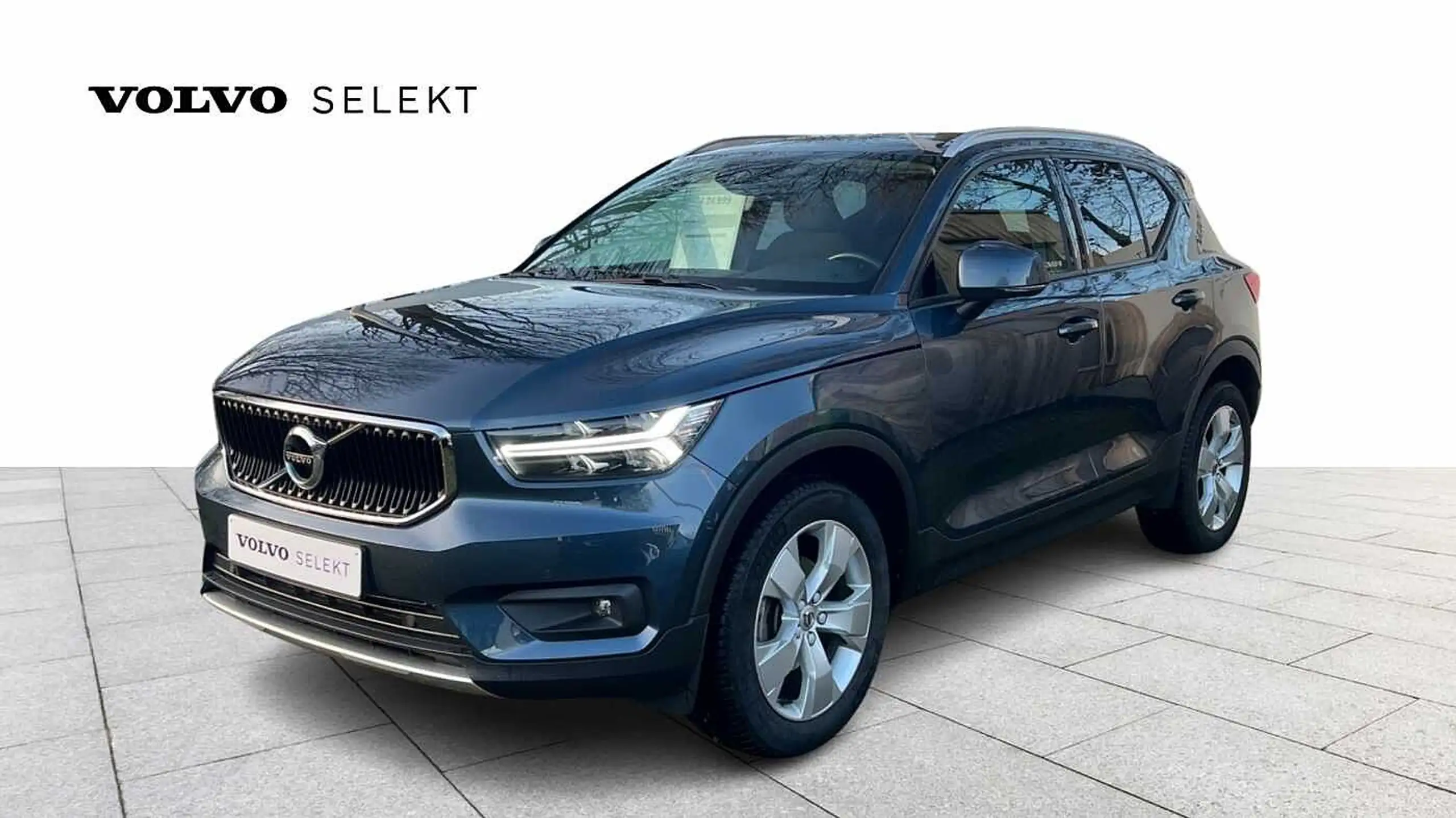 Volvo - XC40